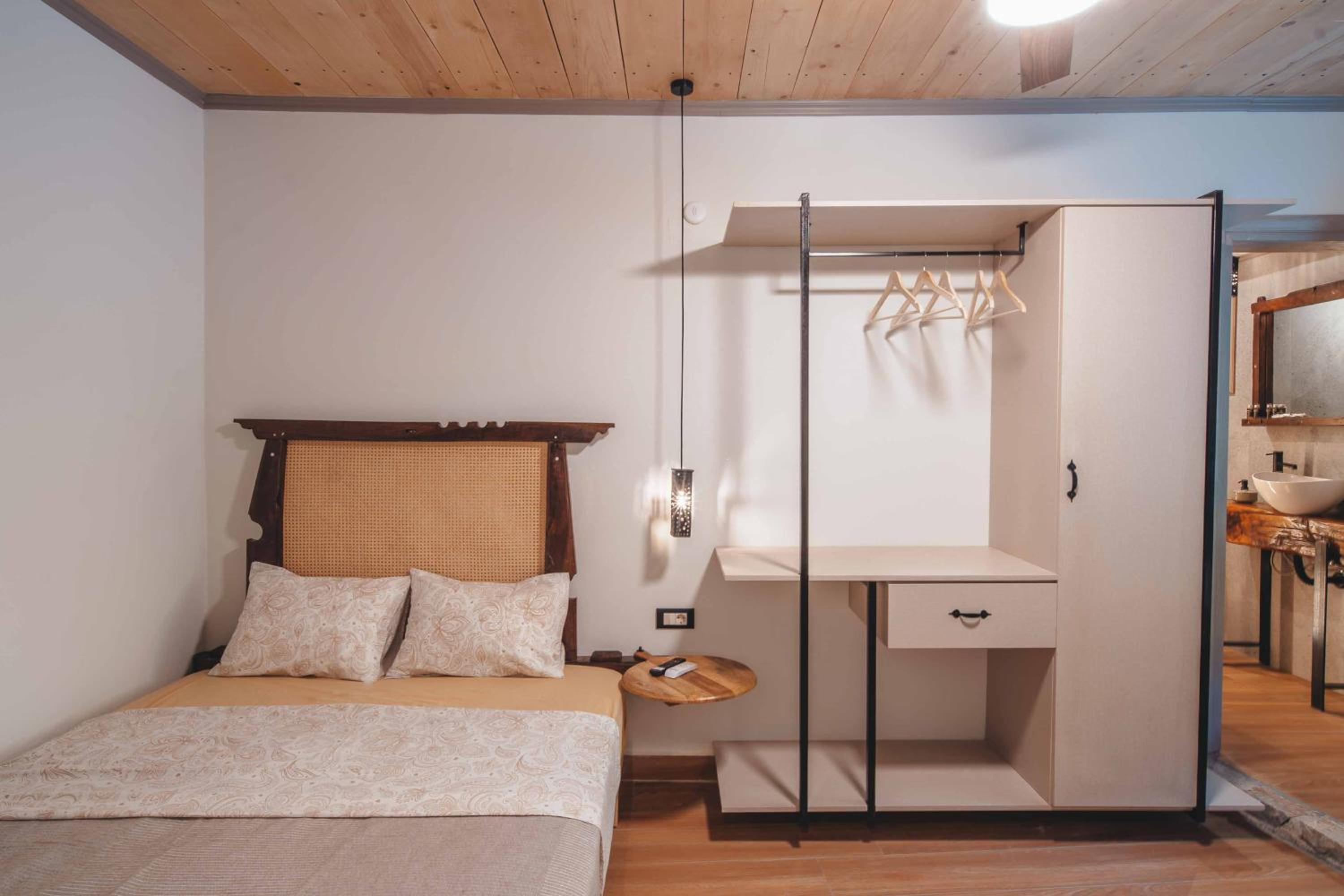 Deluxe Junior Suite - Photo 4