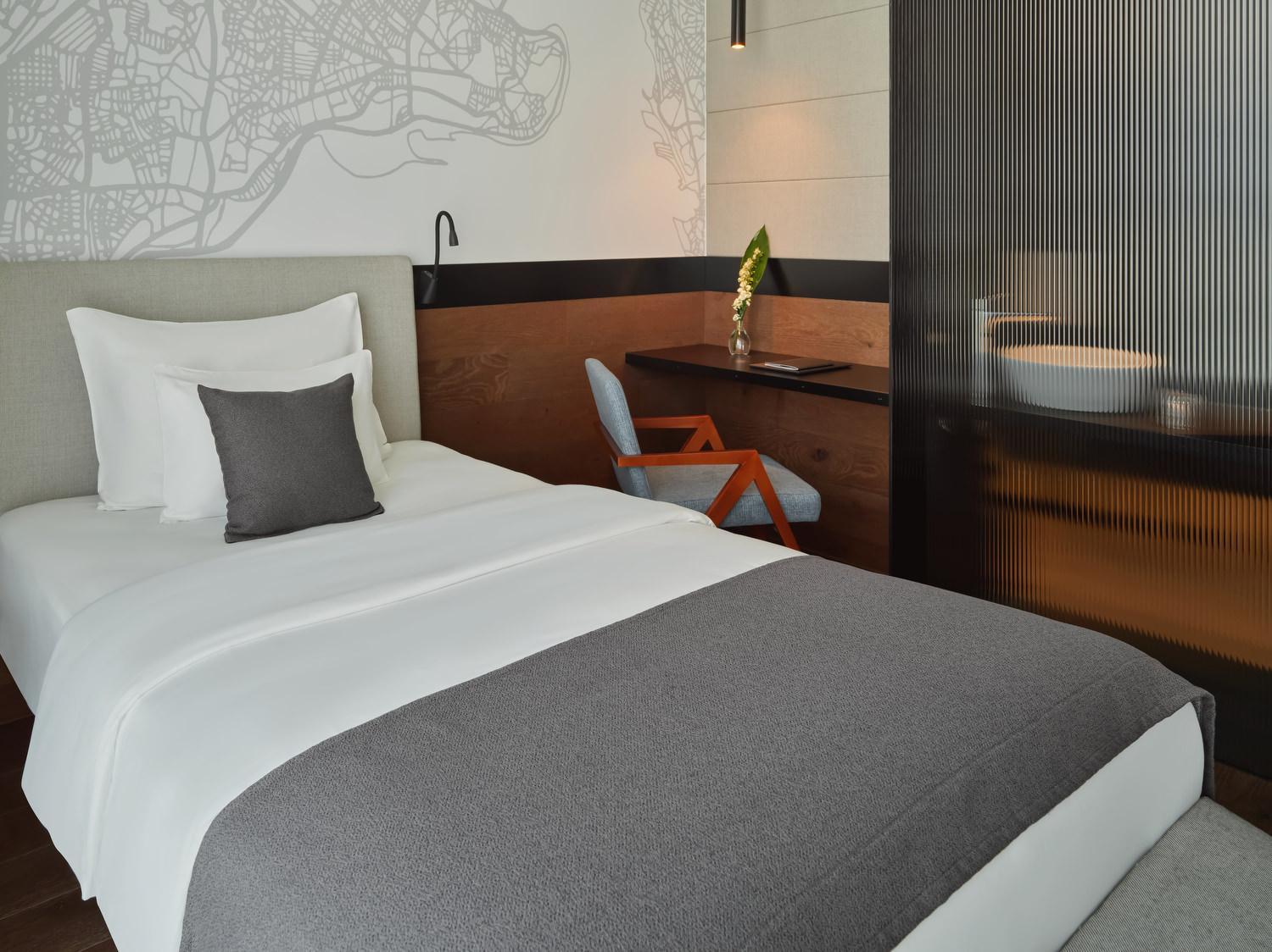 Superior Single Room