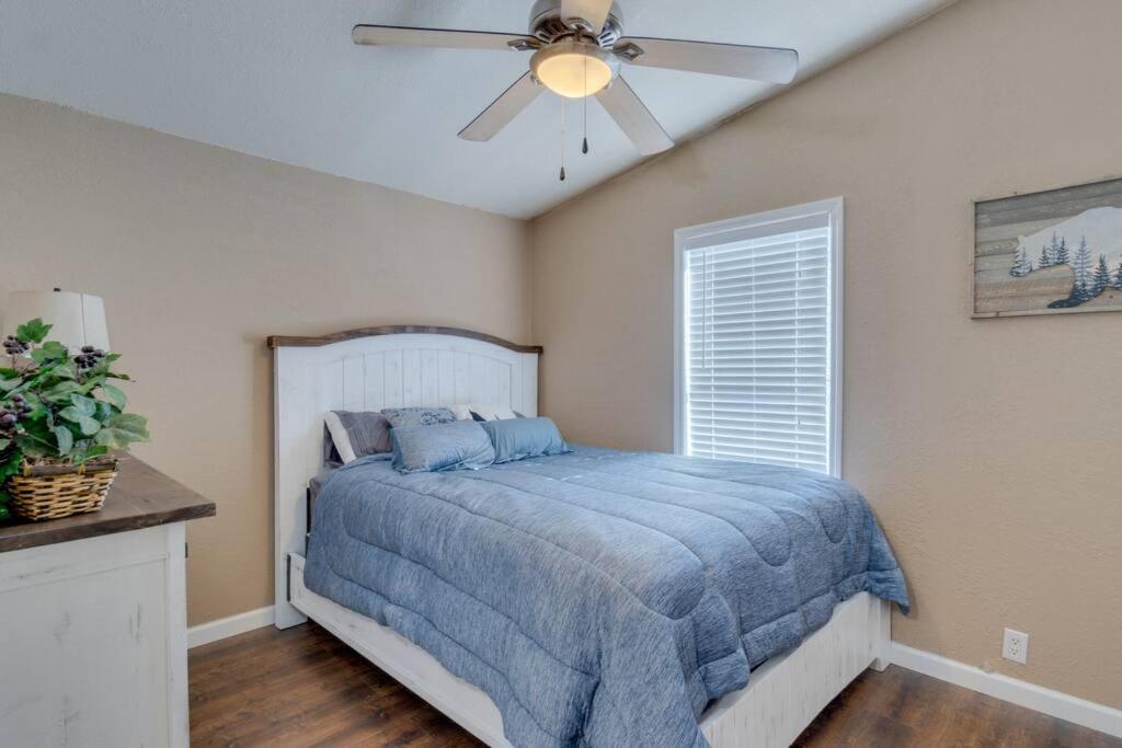 Three-Bedroom Chalet photo 1