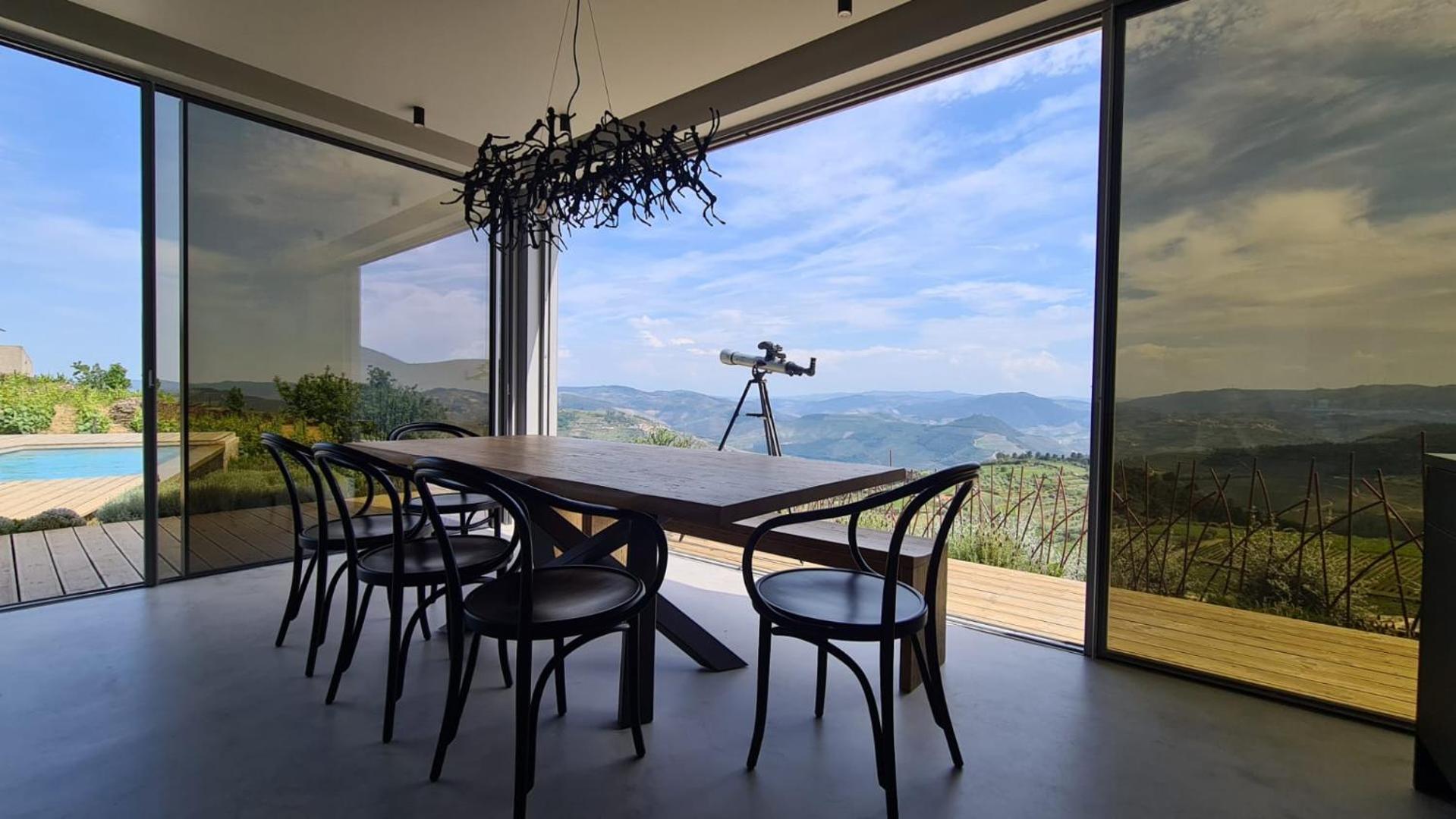 Three-Bedroom Villa photo 2