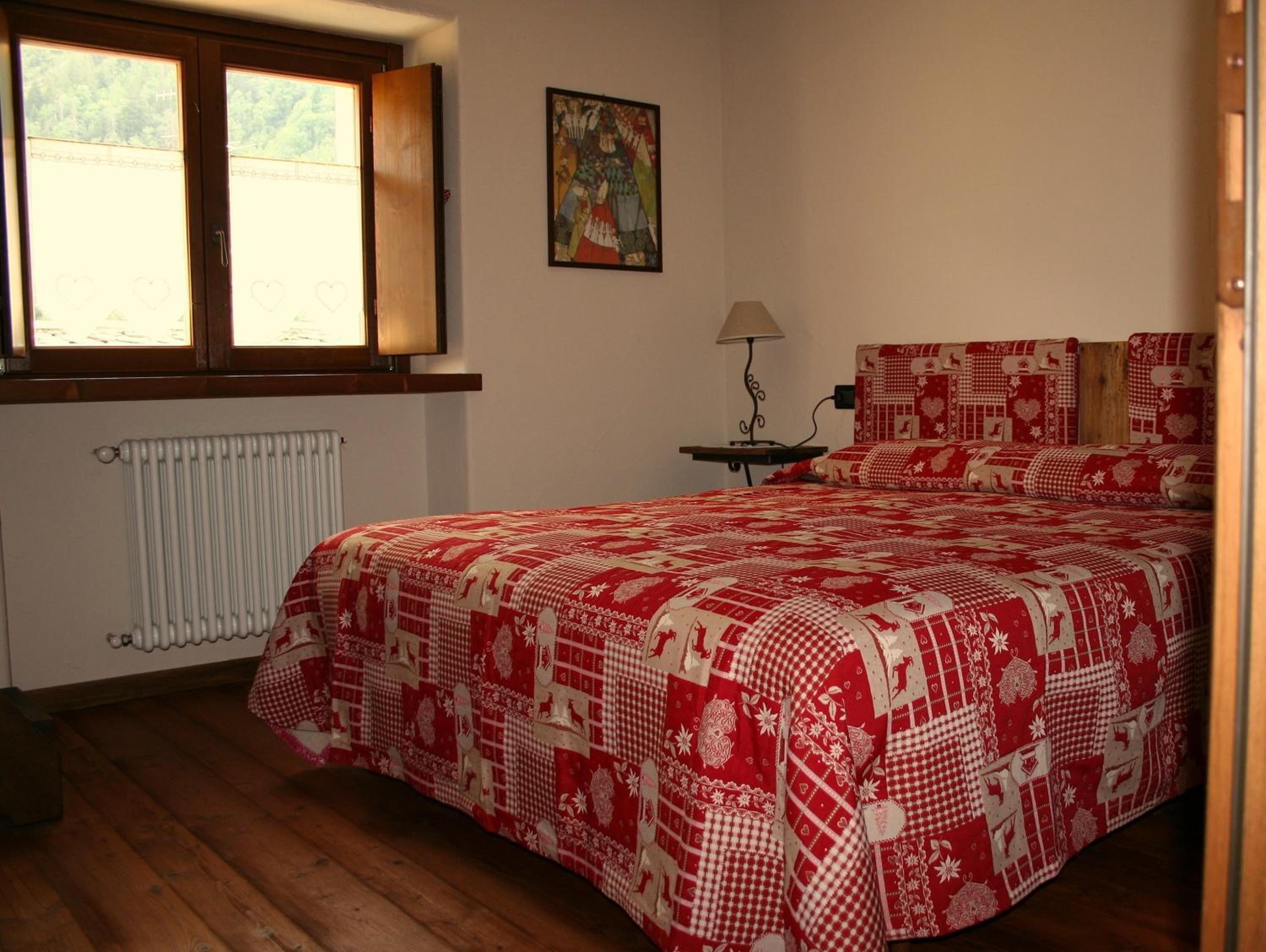Apartment with Mountain View photo 1