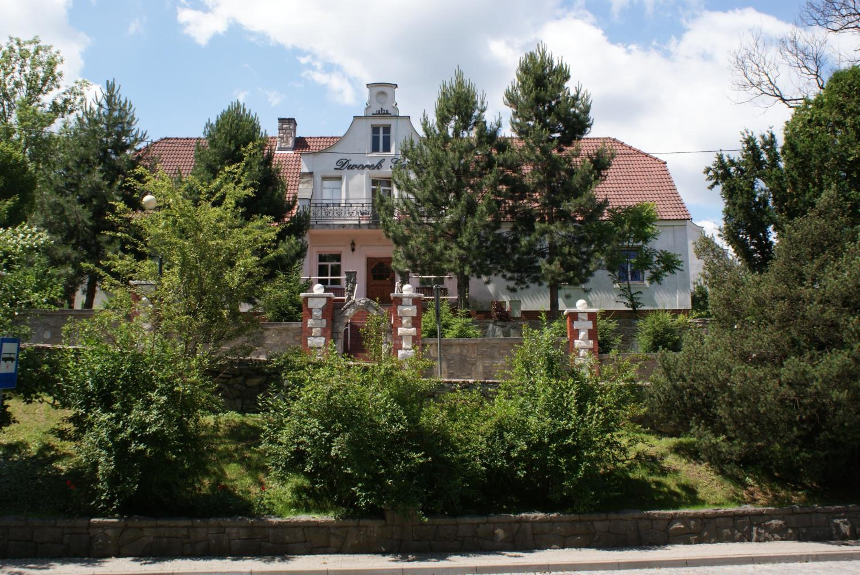 Double Room with Balcony - Photo 4