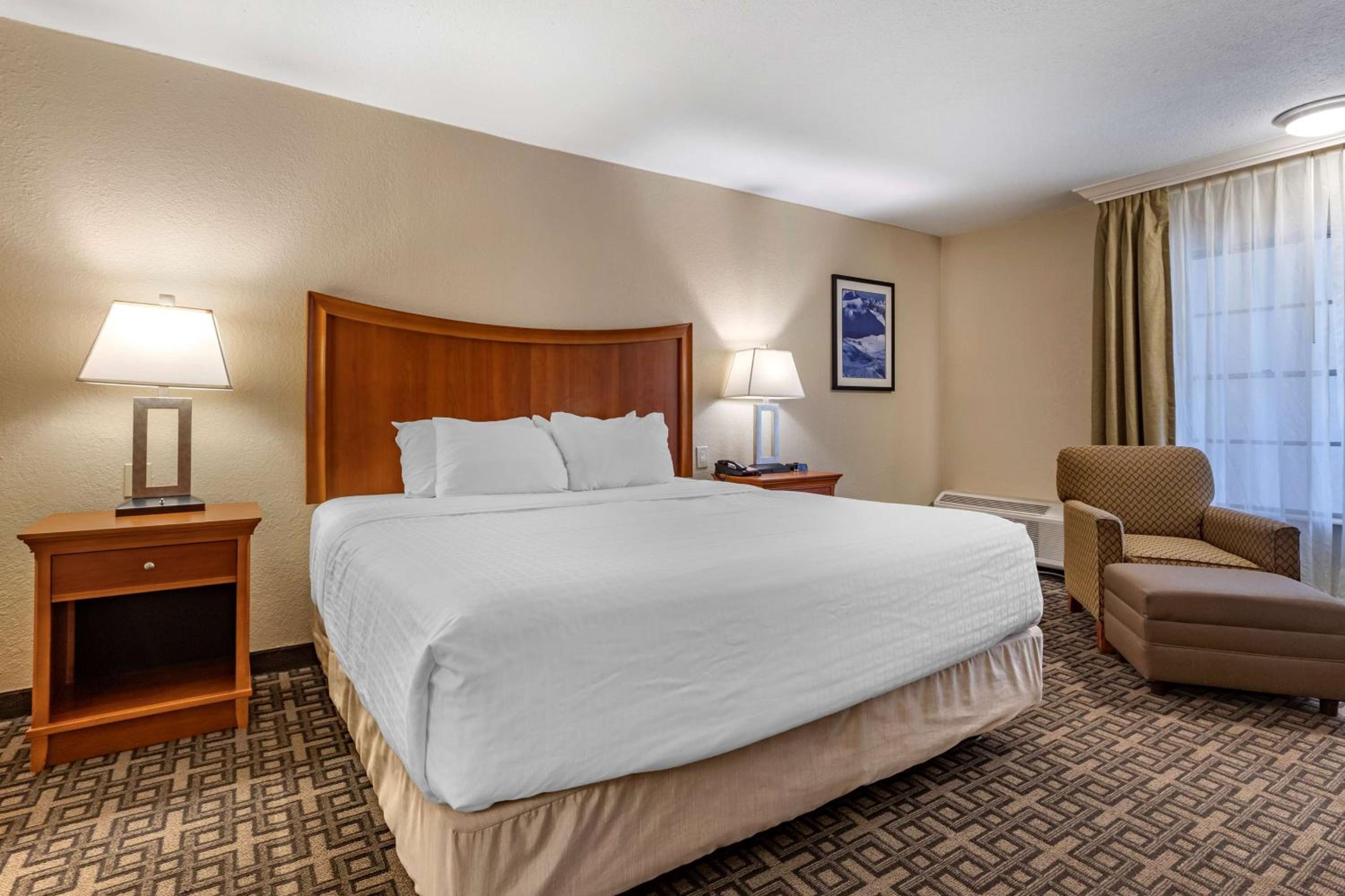 Executive King Room - Non-Smoking photo 1