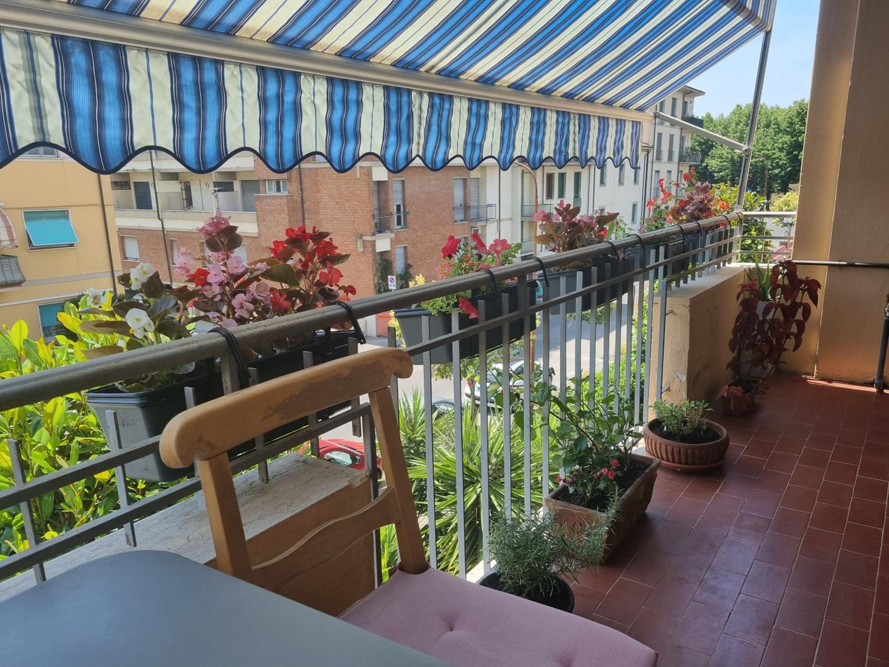 Deluxe Double Room with Balcony and Private Bathroom photo 3