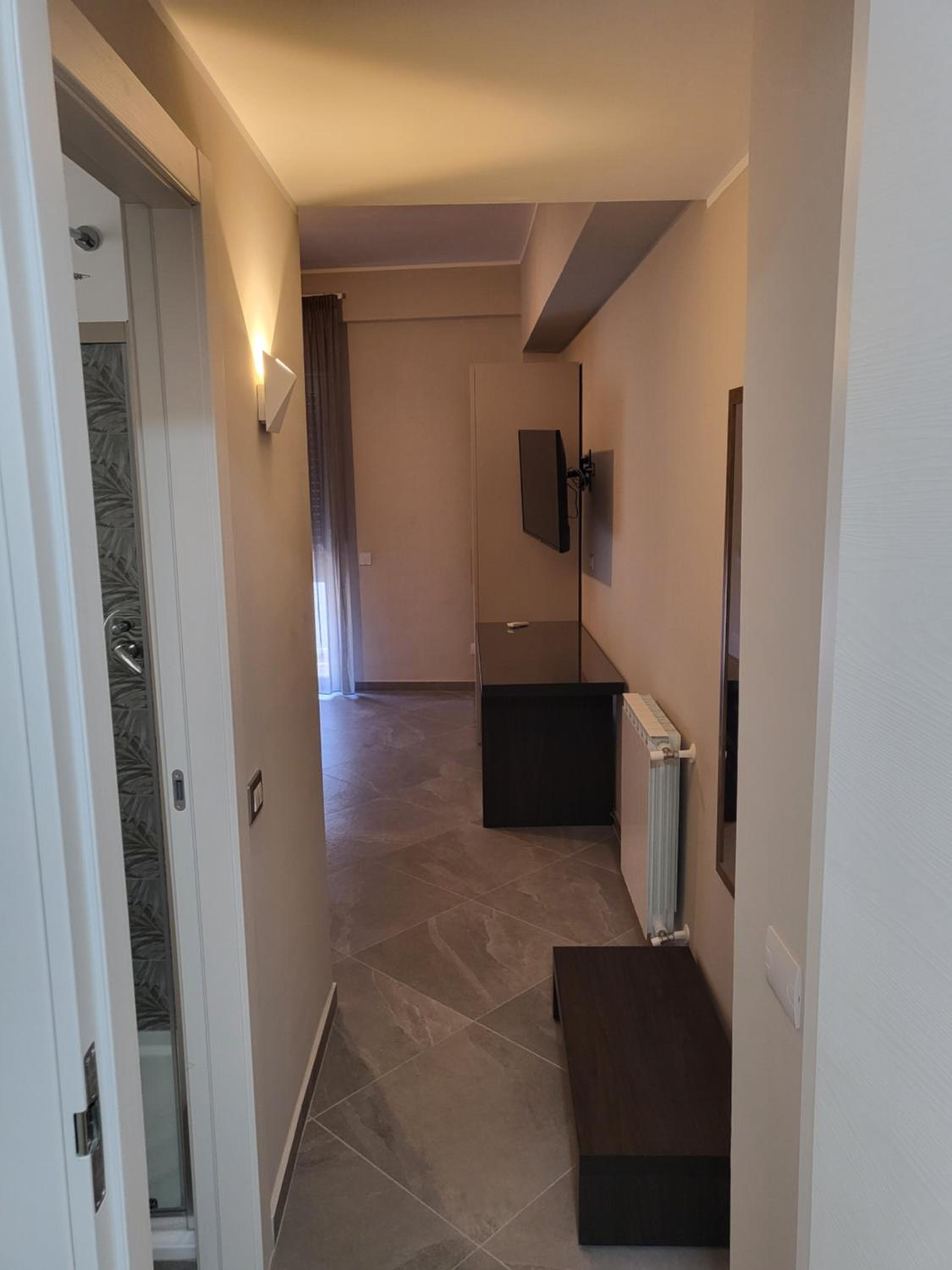Large Double Room photo 1