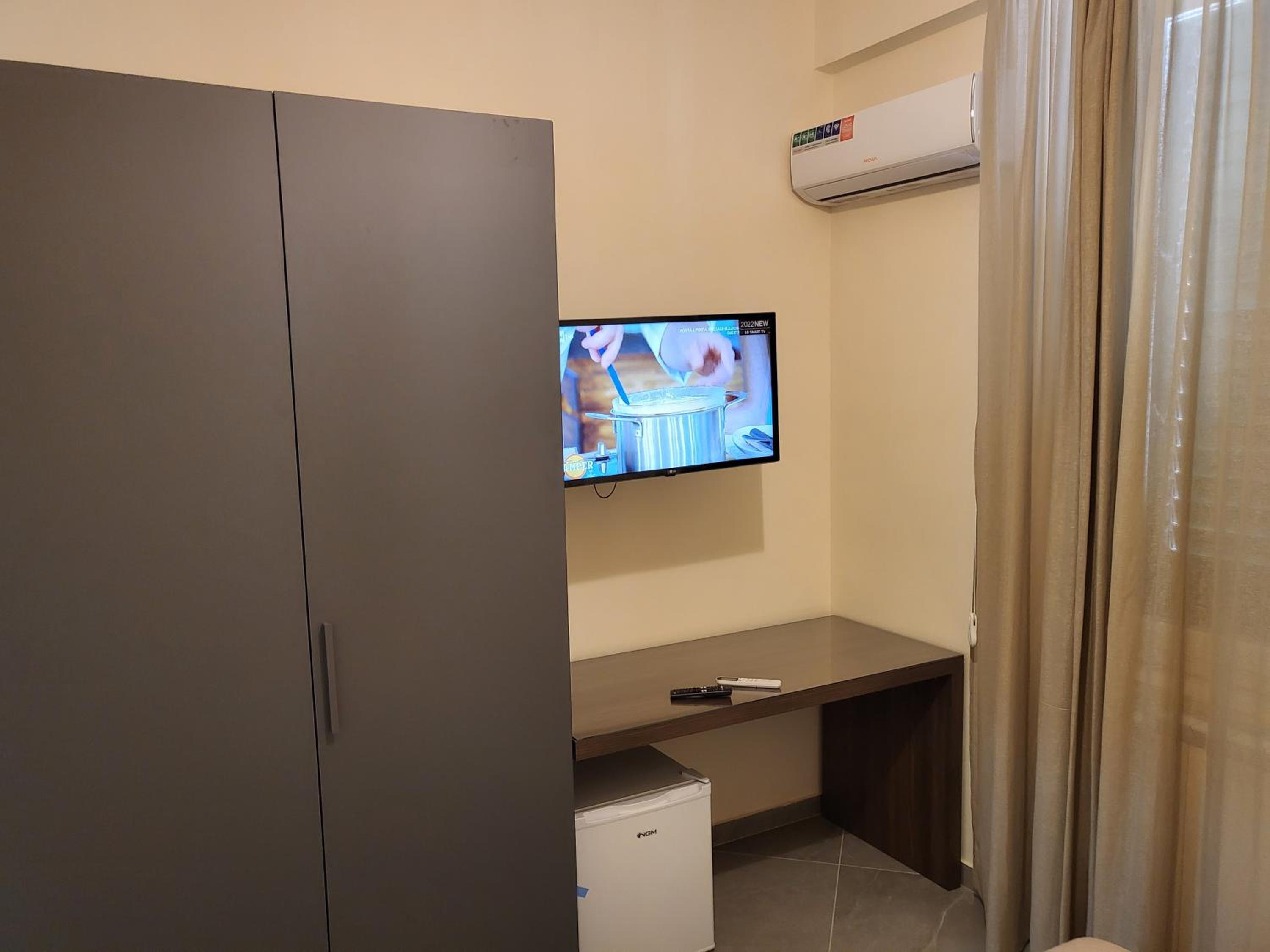 Small Double Room photo 3