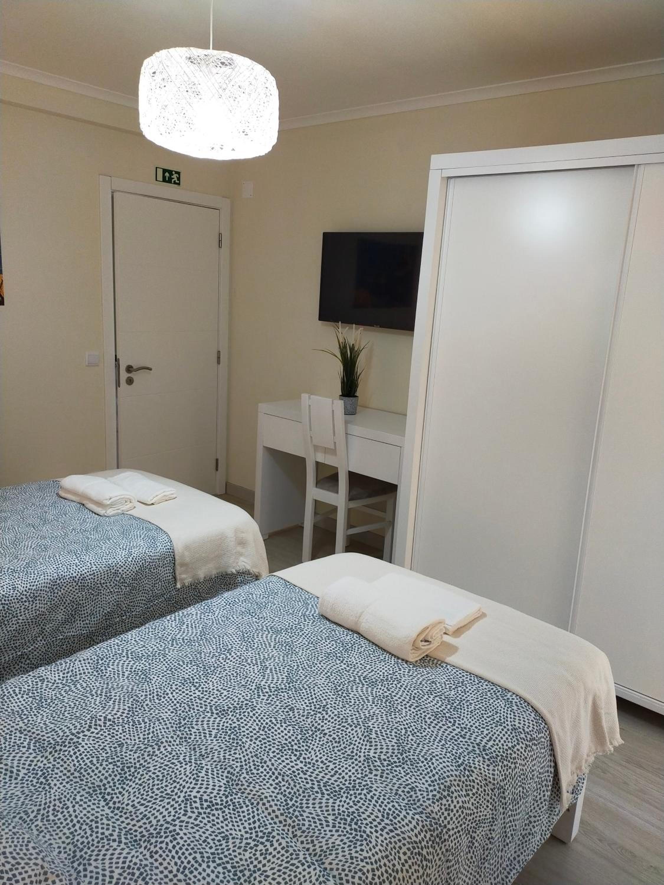 Twin Room with Private Bathroom