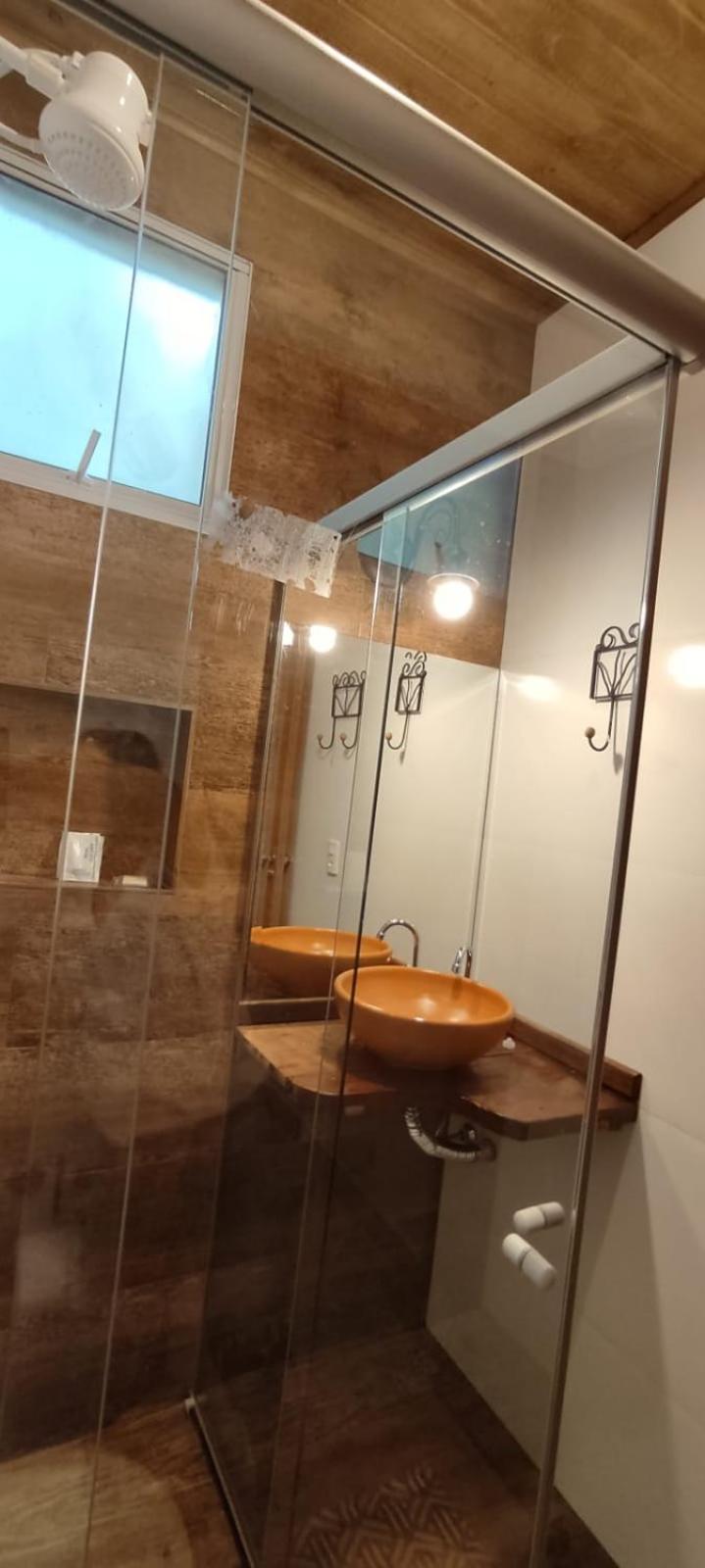 Double Room with Spa Bath - Photo 11