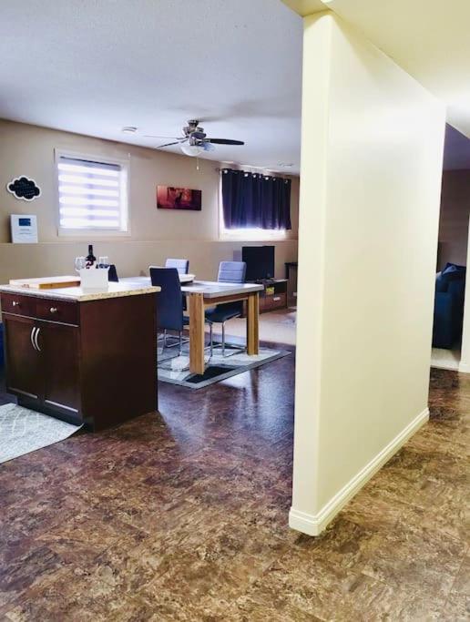 Two-Bedroom Apartment - Photo 19