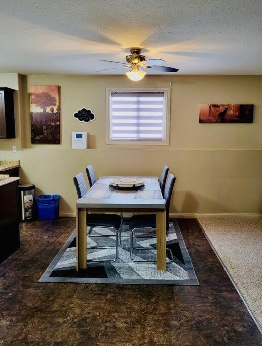 Two-Bedroom Apartment - Photo 36