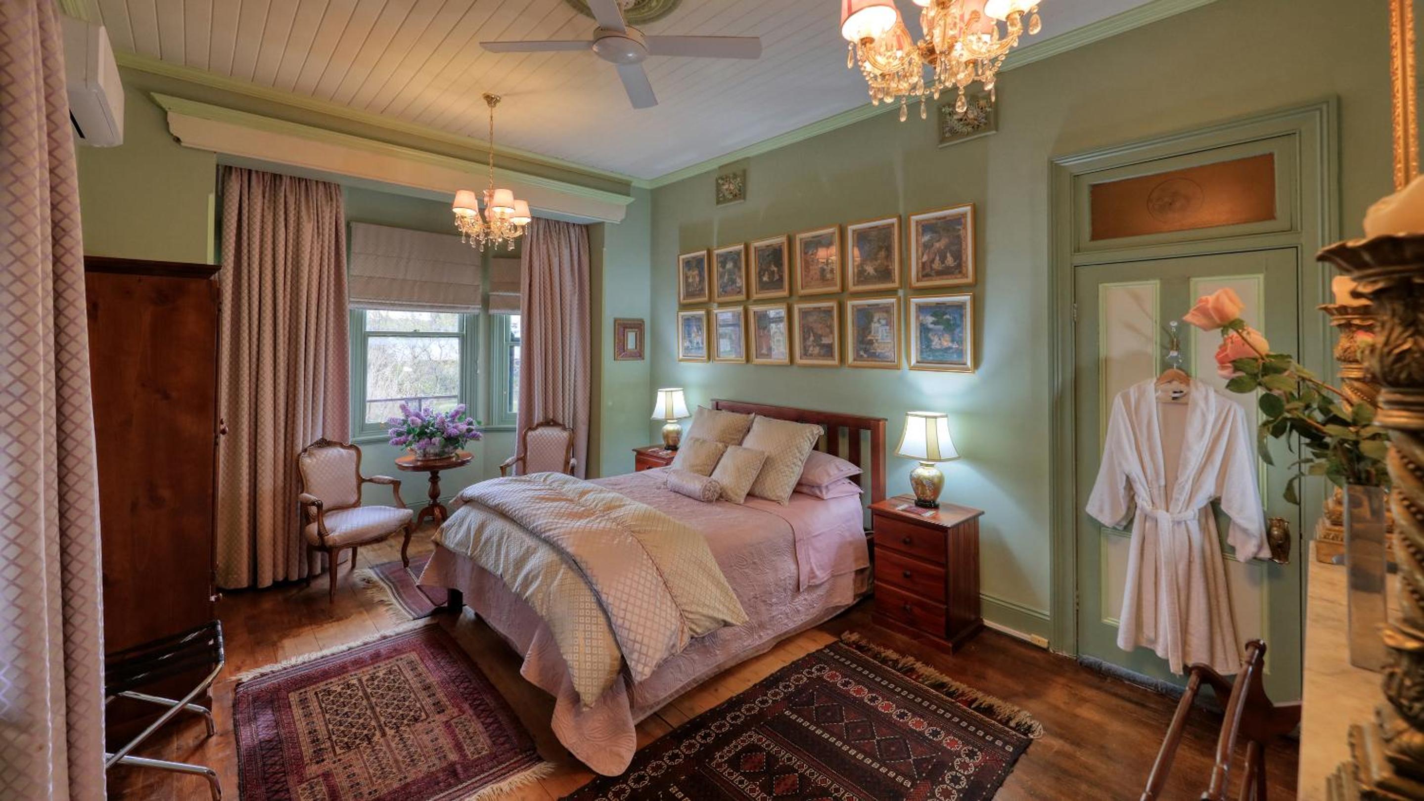 Double Room with Private Bathroom photo 3
