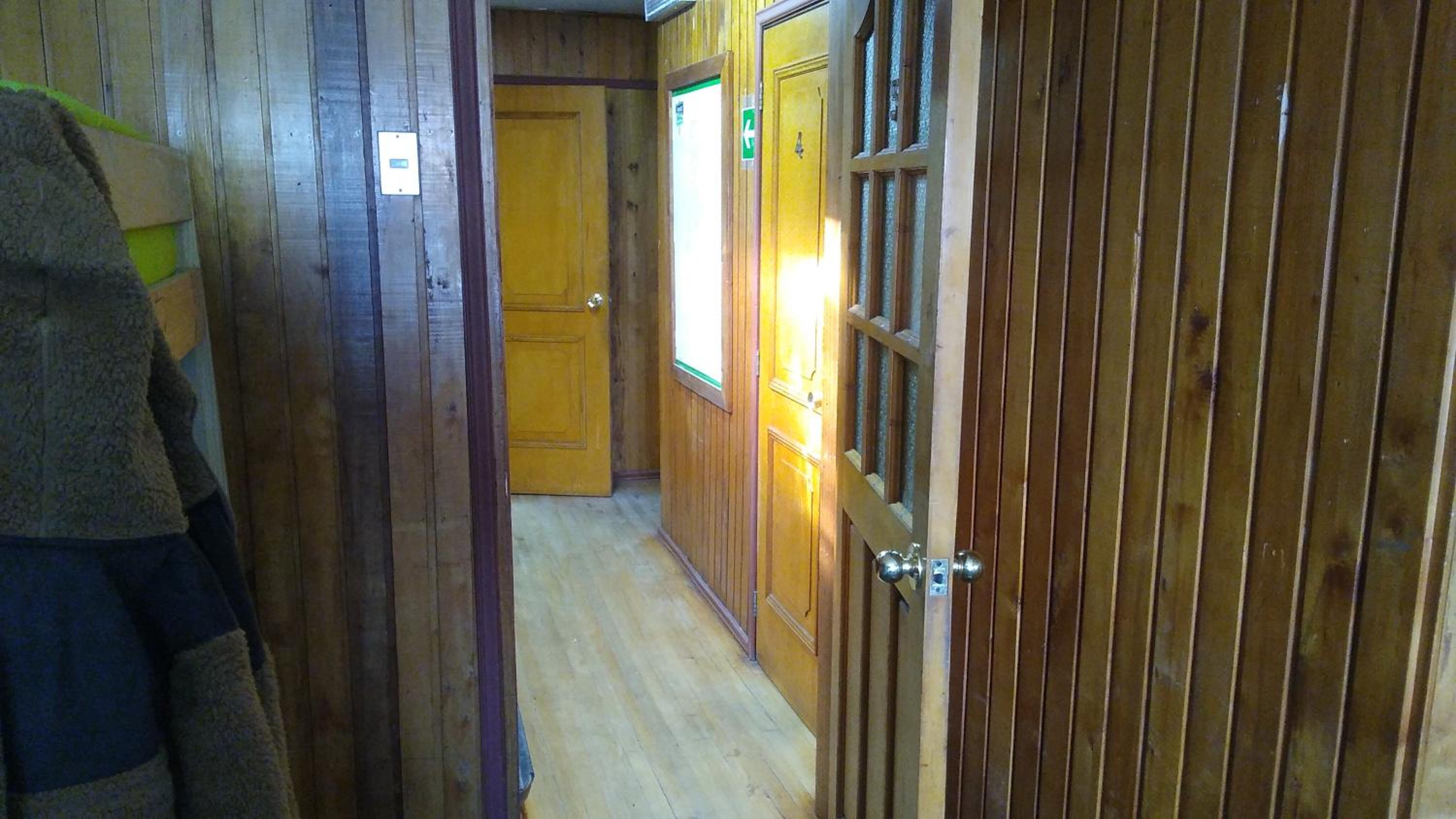 Bed in 6-Bed Dormitory Room photo 2
