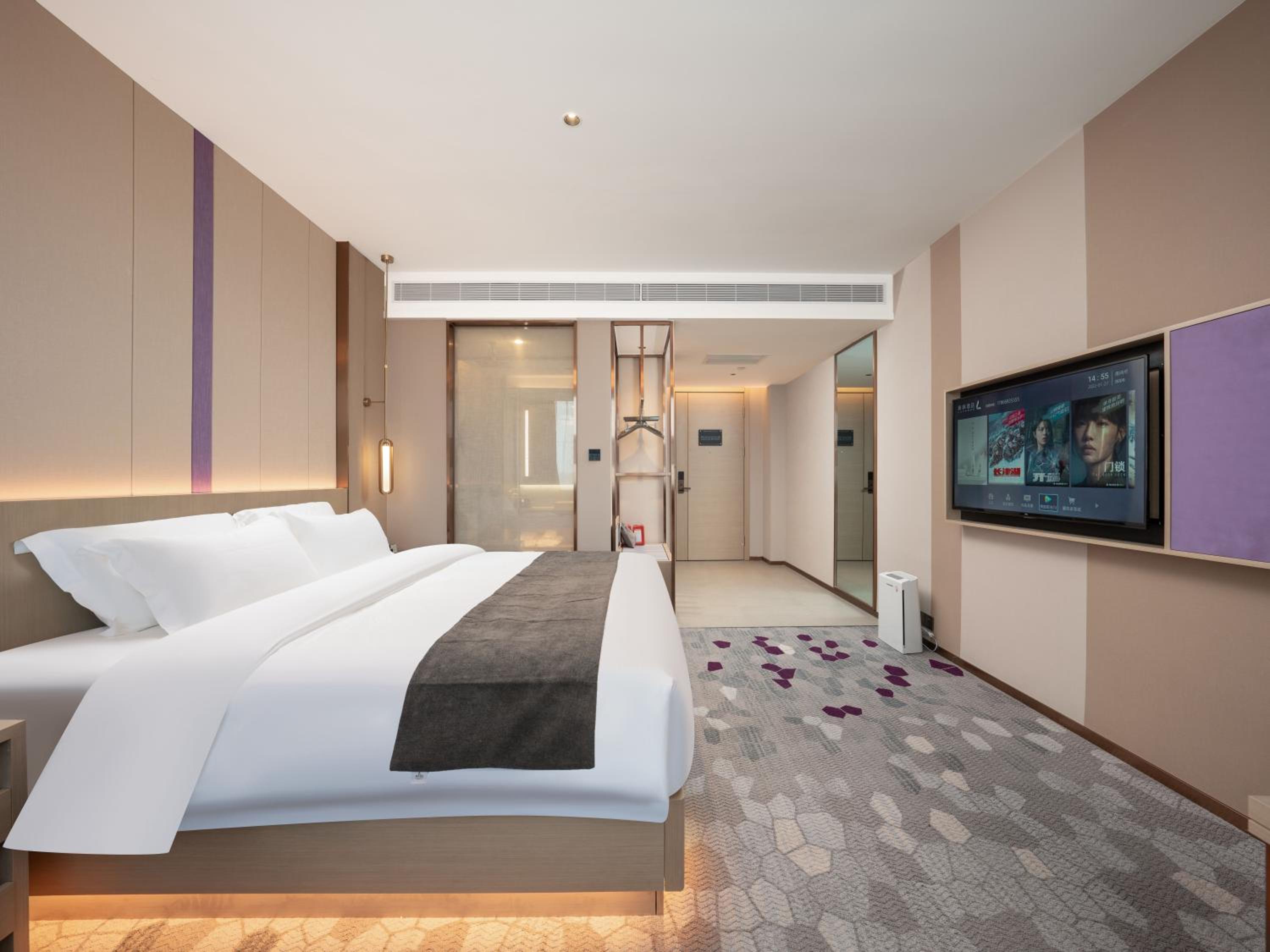 Business King Room photo 1