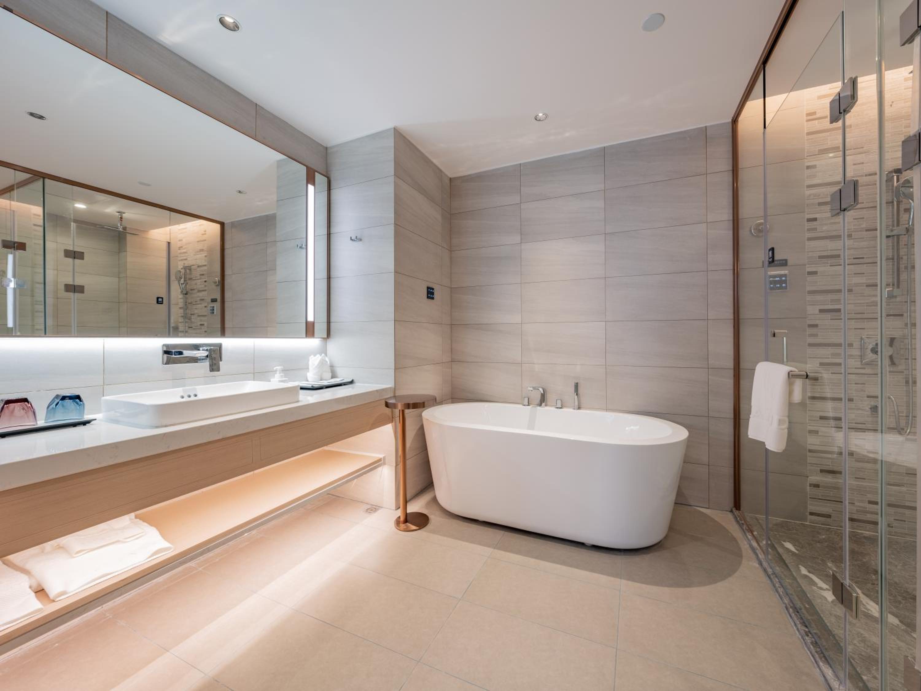 Pure Nature Suite (King) photo 3