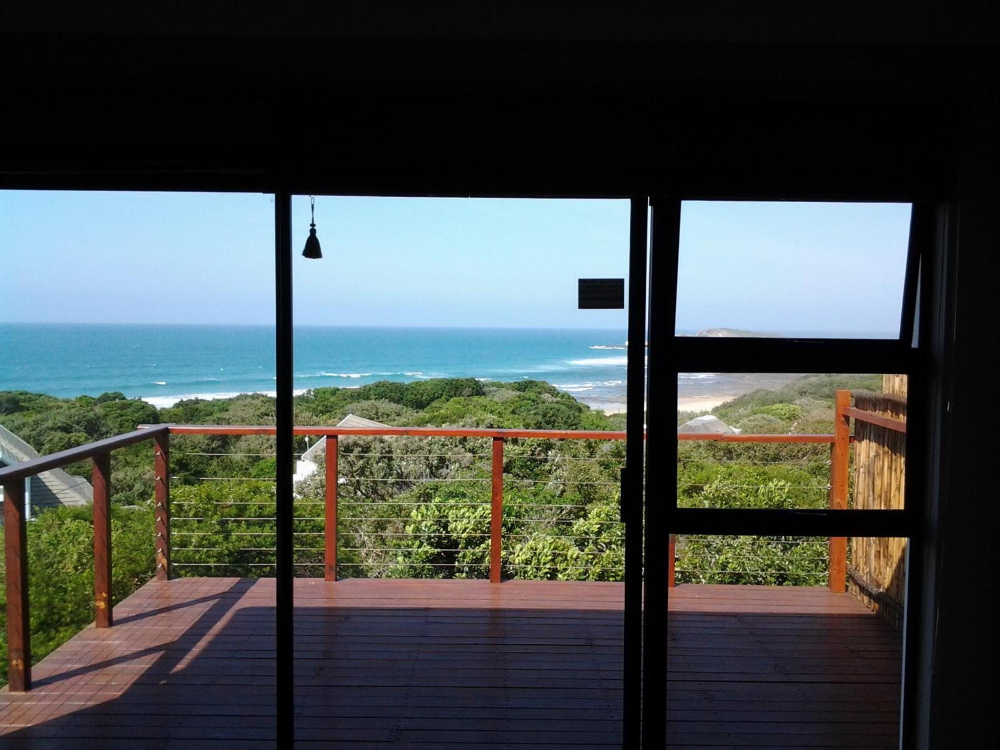 Queen Suite with Sea View - Photo 11