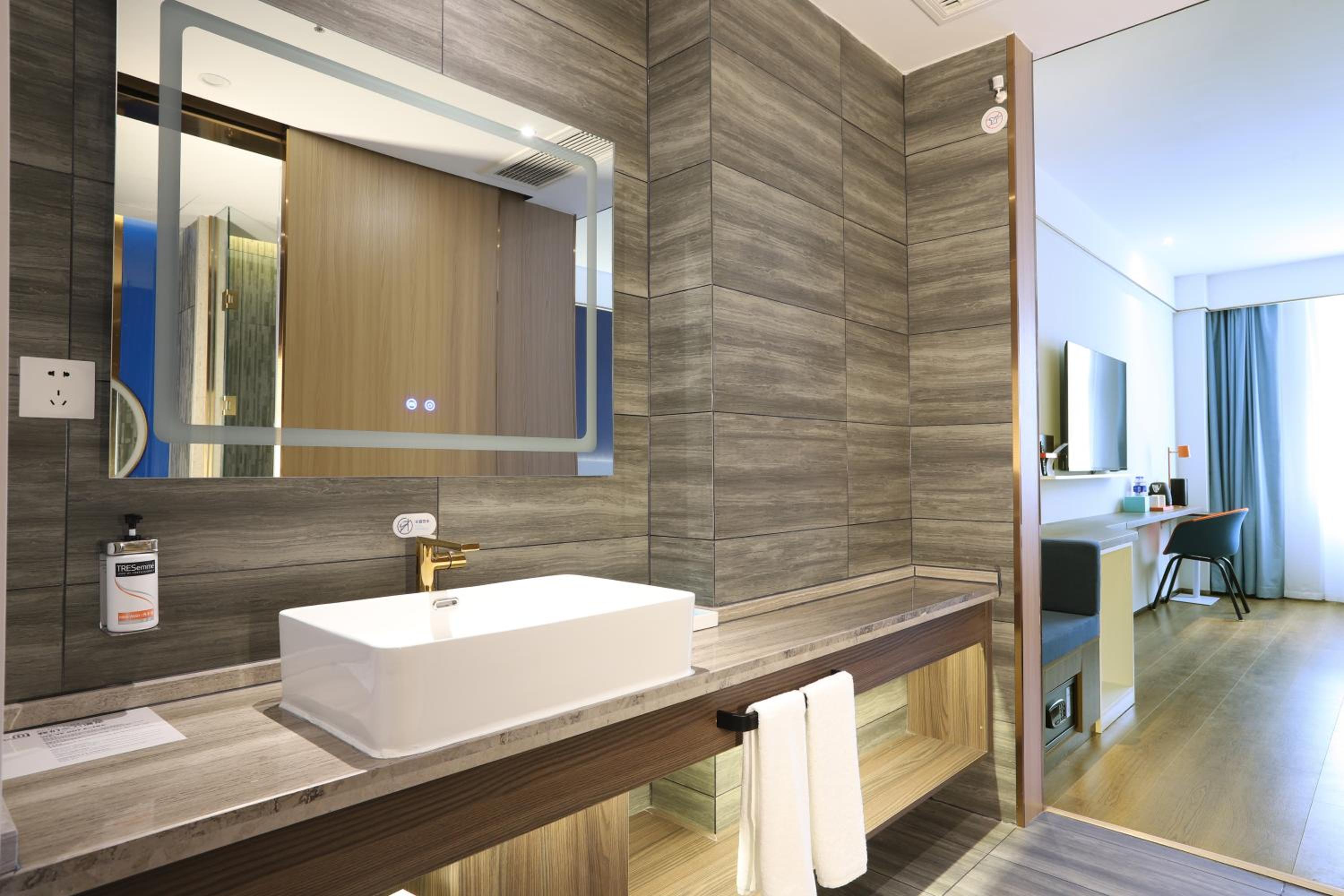 Standard Room - Photo 5
