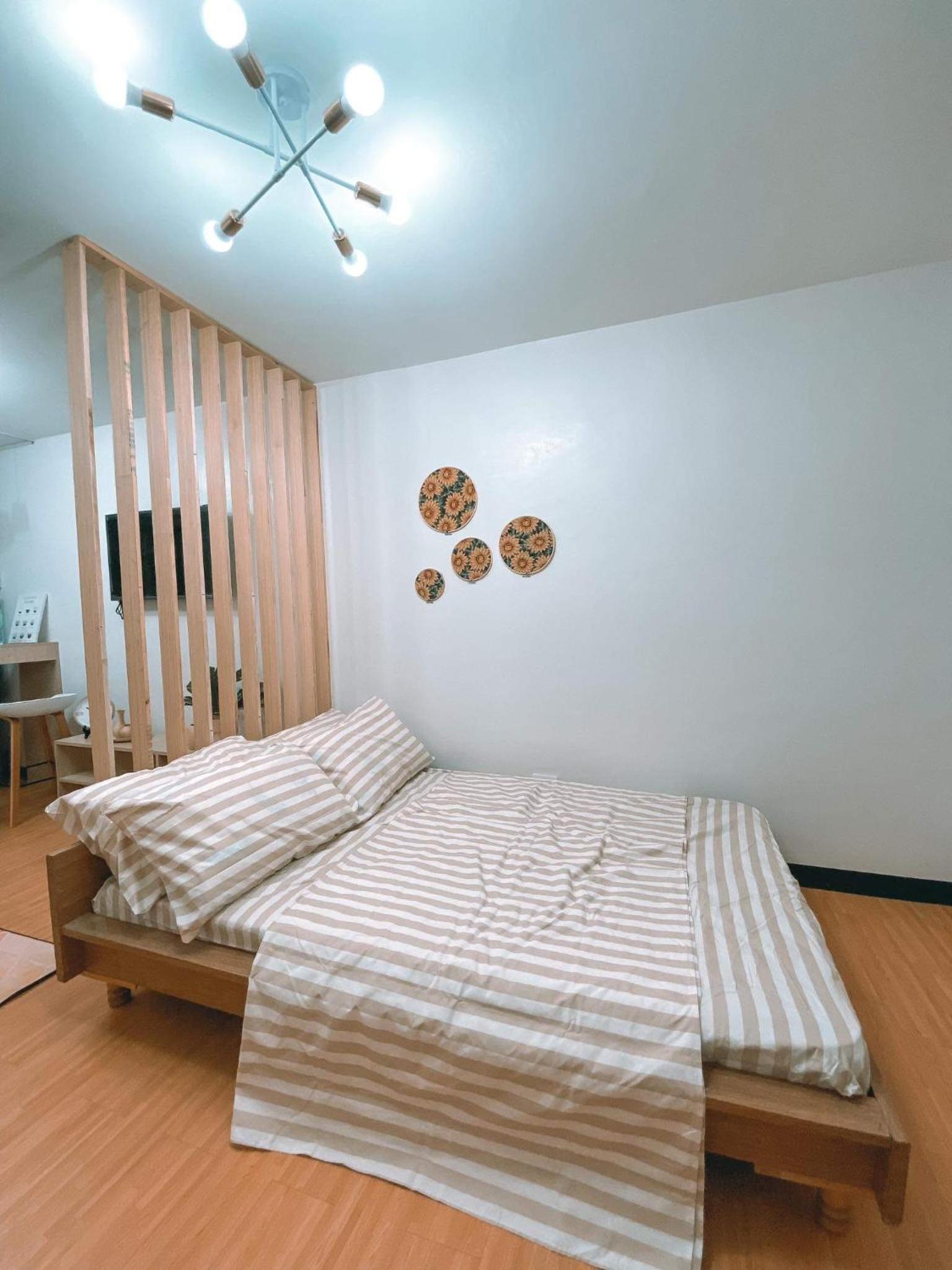 One-Bedroom Apartment - Photo 10