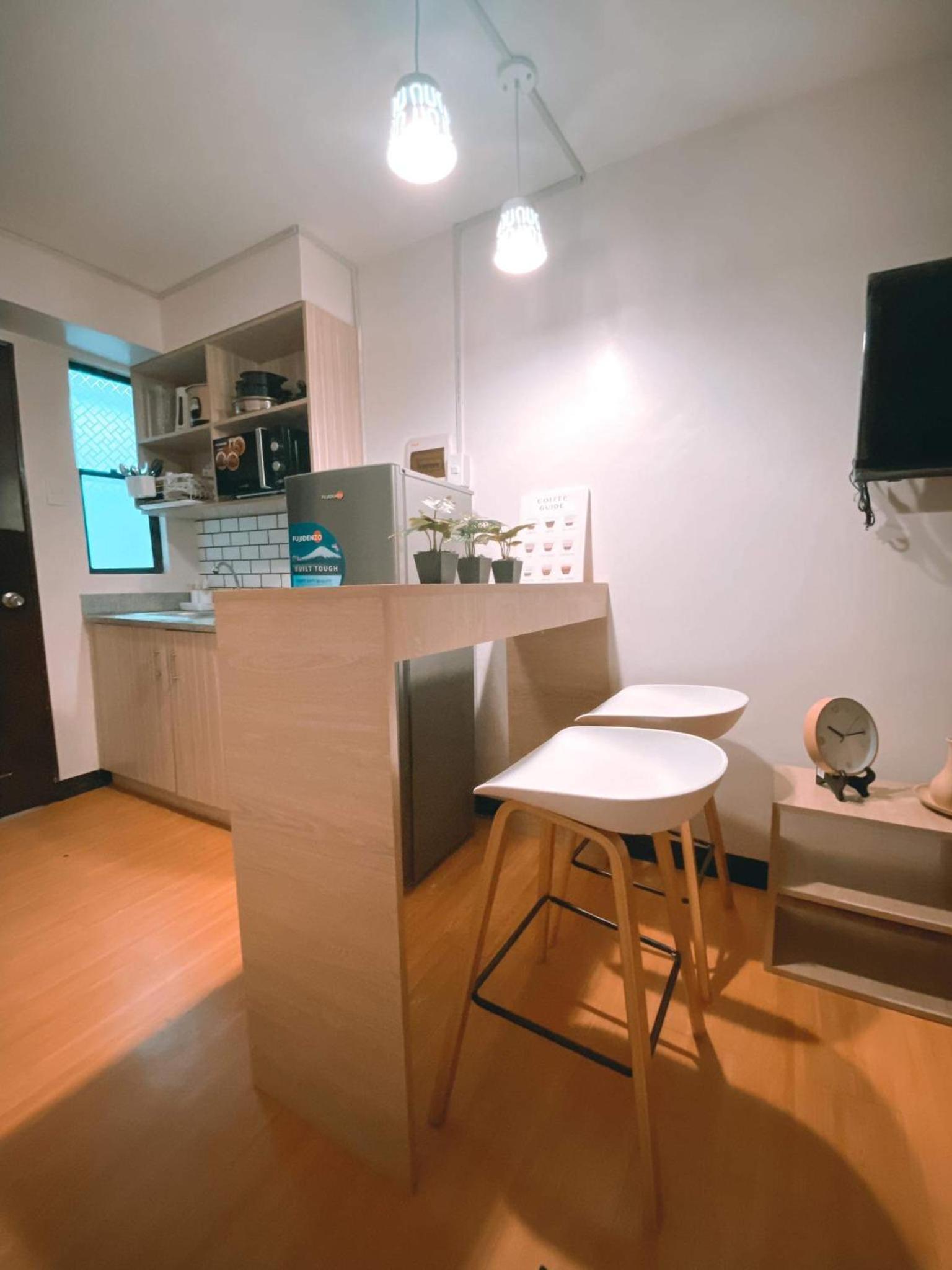 One-Bedroom Apartment - Photo 7