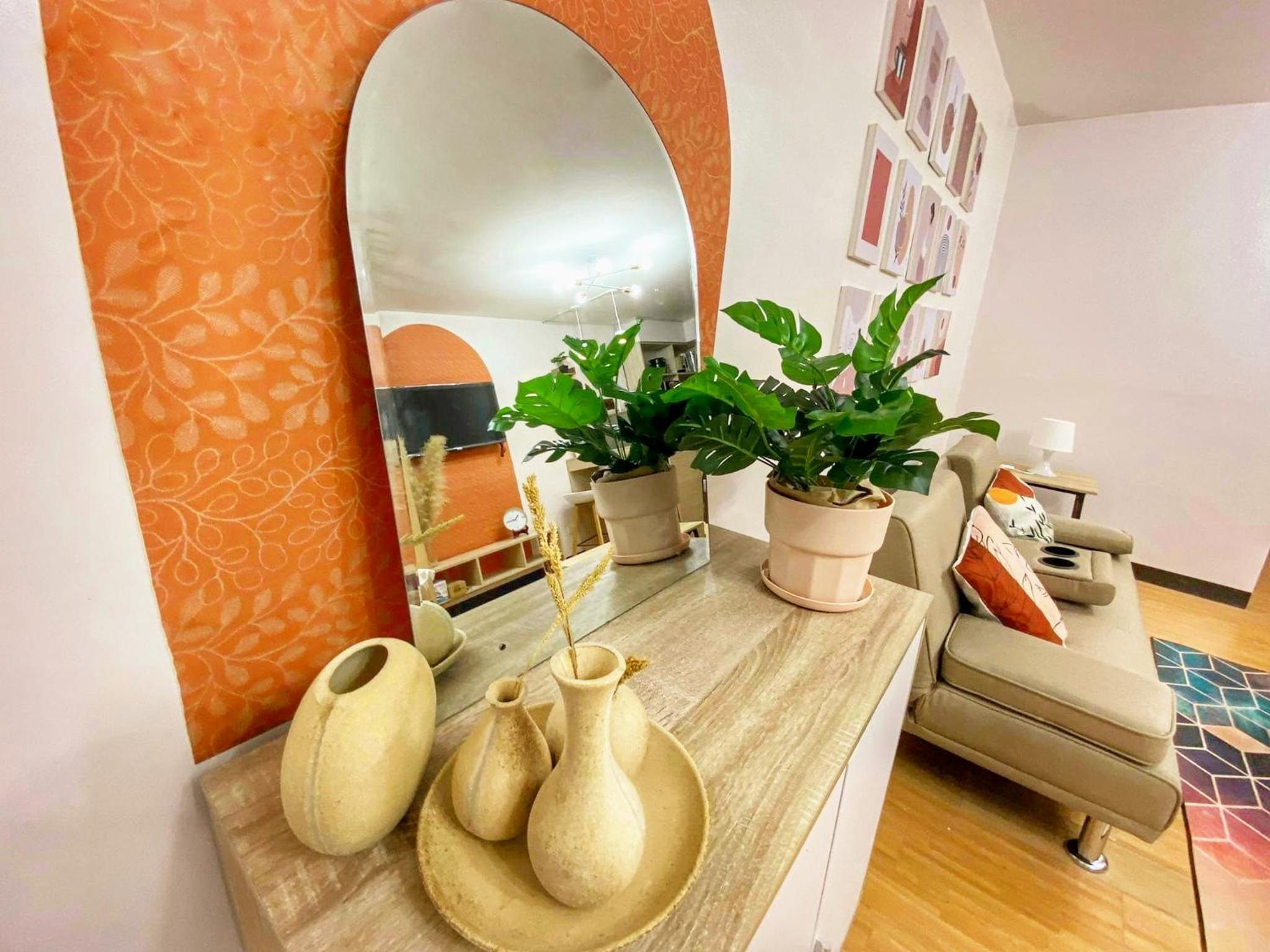 One-Bedroom Apartment - Photo 6