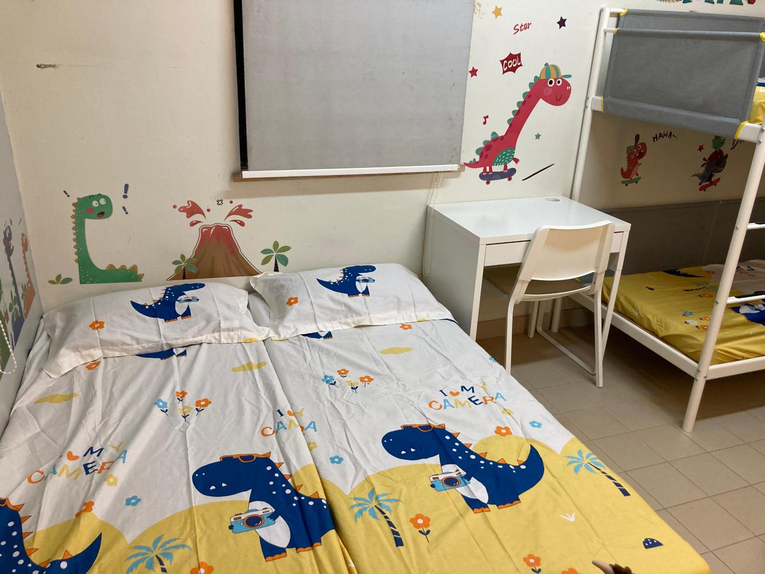 家庭房(共用浴室)