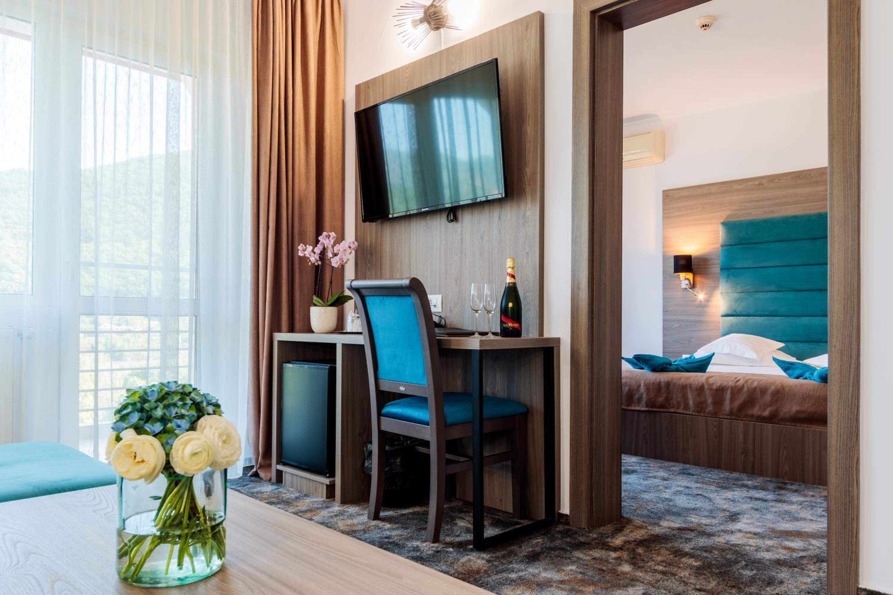 Standard Suite