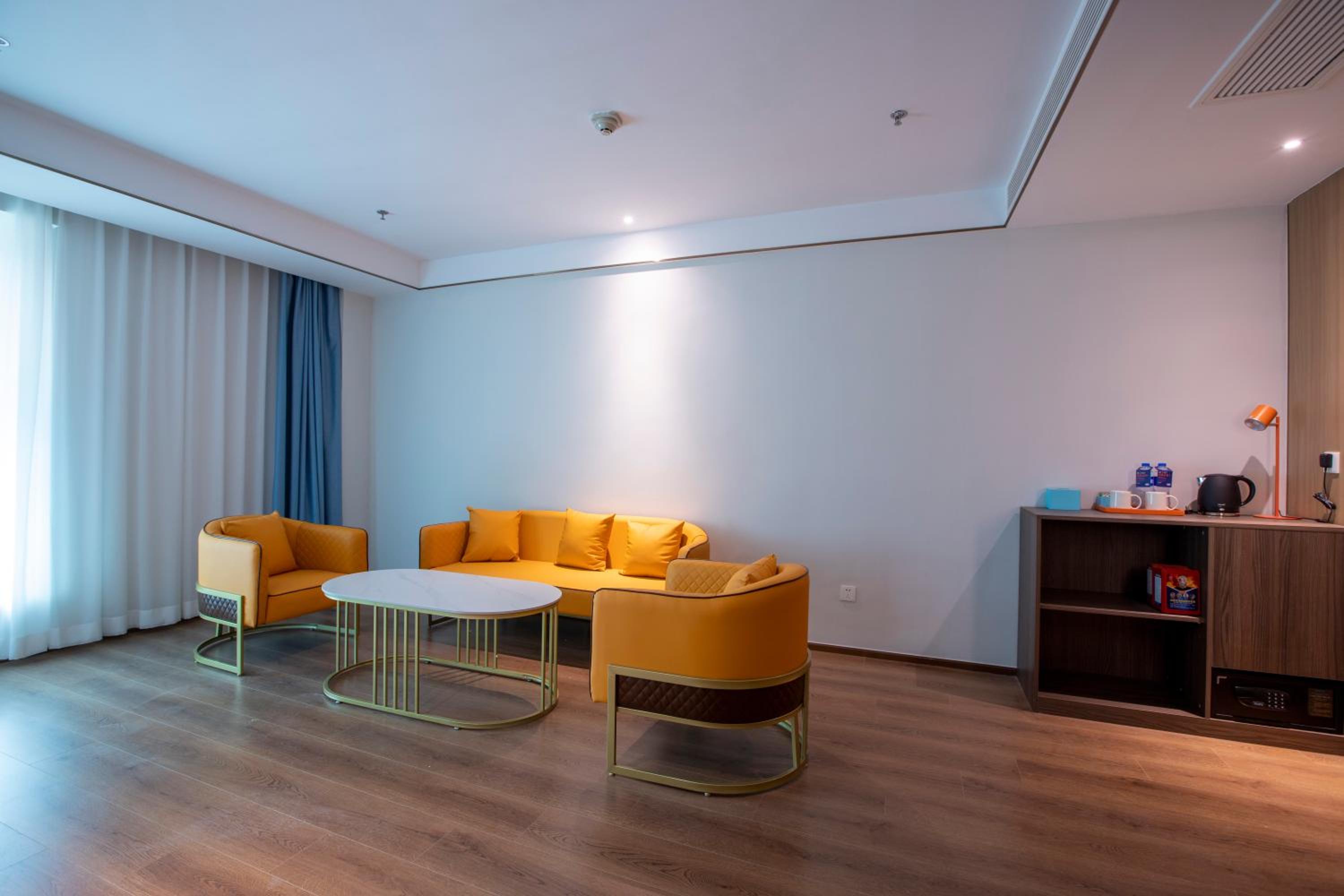 Two-Bedroom Suite with Two King Beds - Photo 1