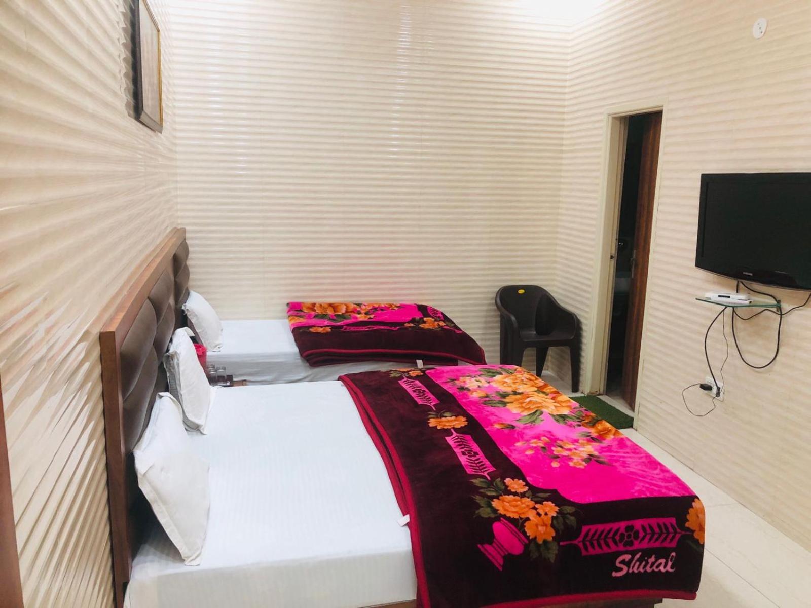 Triple Room - Photo 6