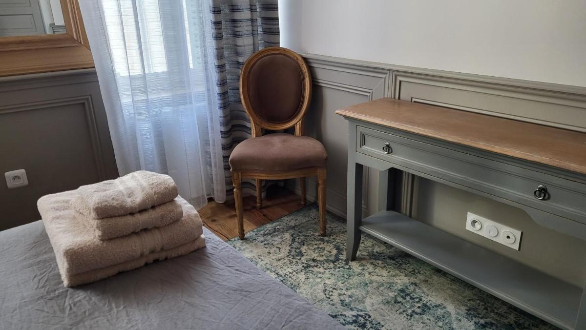 Double Room with Private External Bathroom photo 2