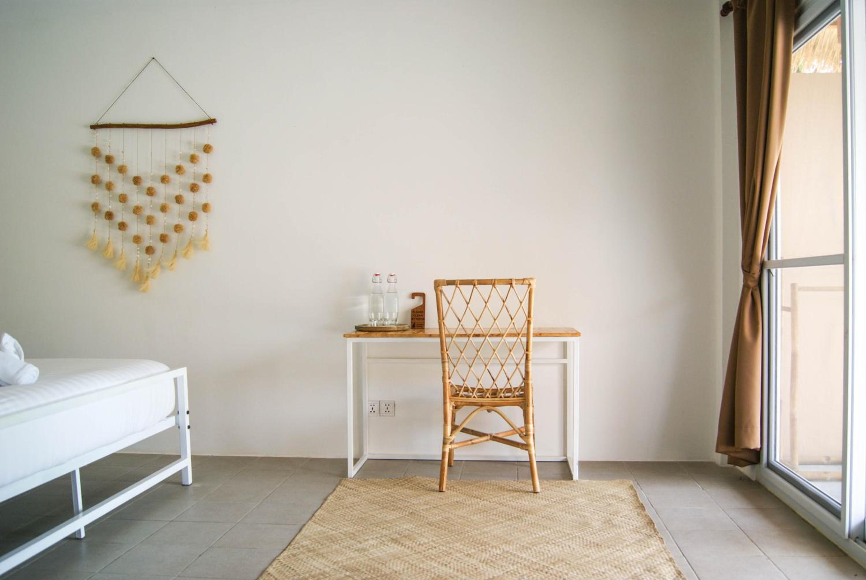 Sea View Bungalow - Photo 1