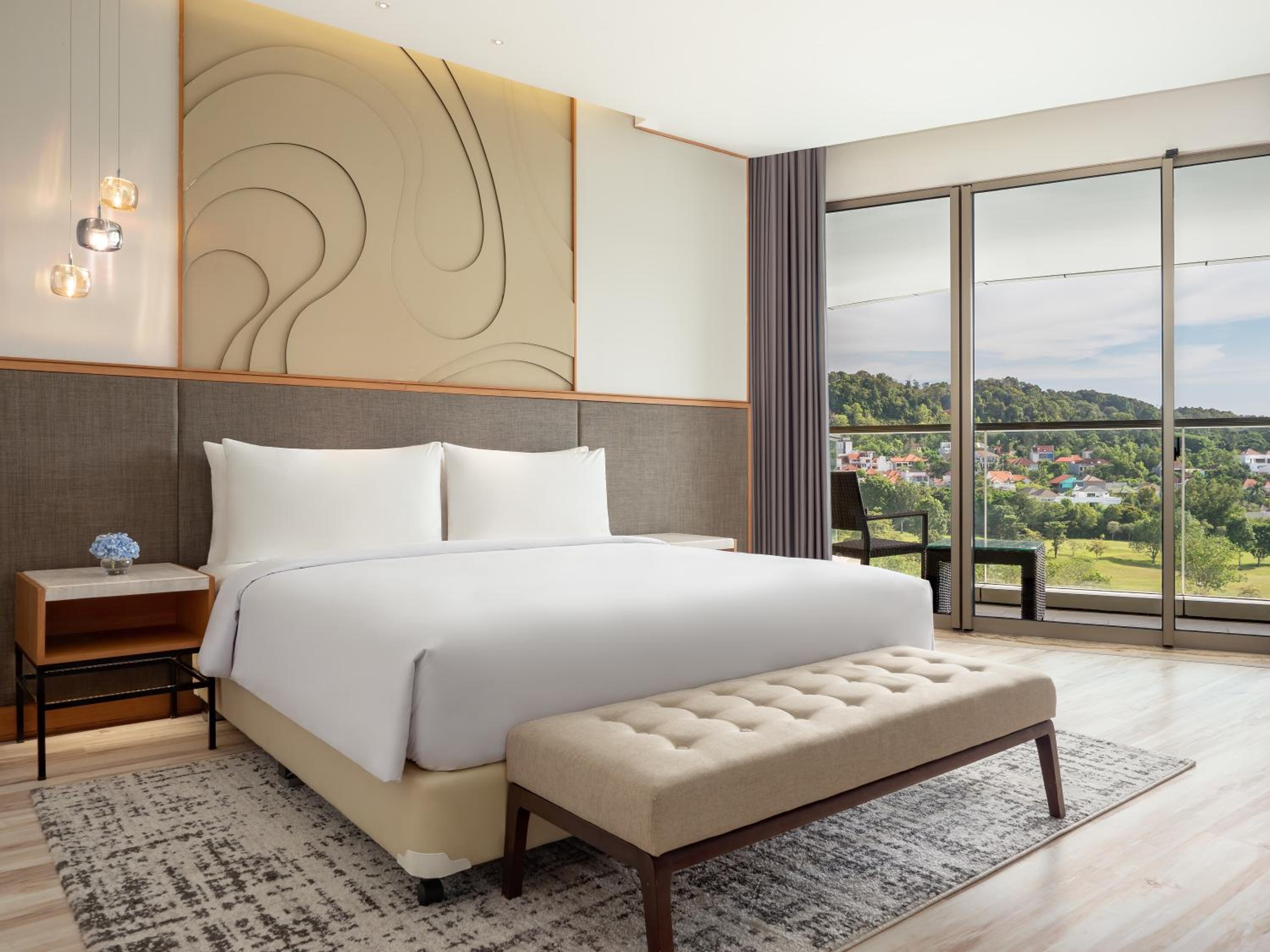 Two-Bedroom Presidential Suite photo 2