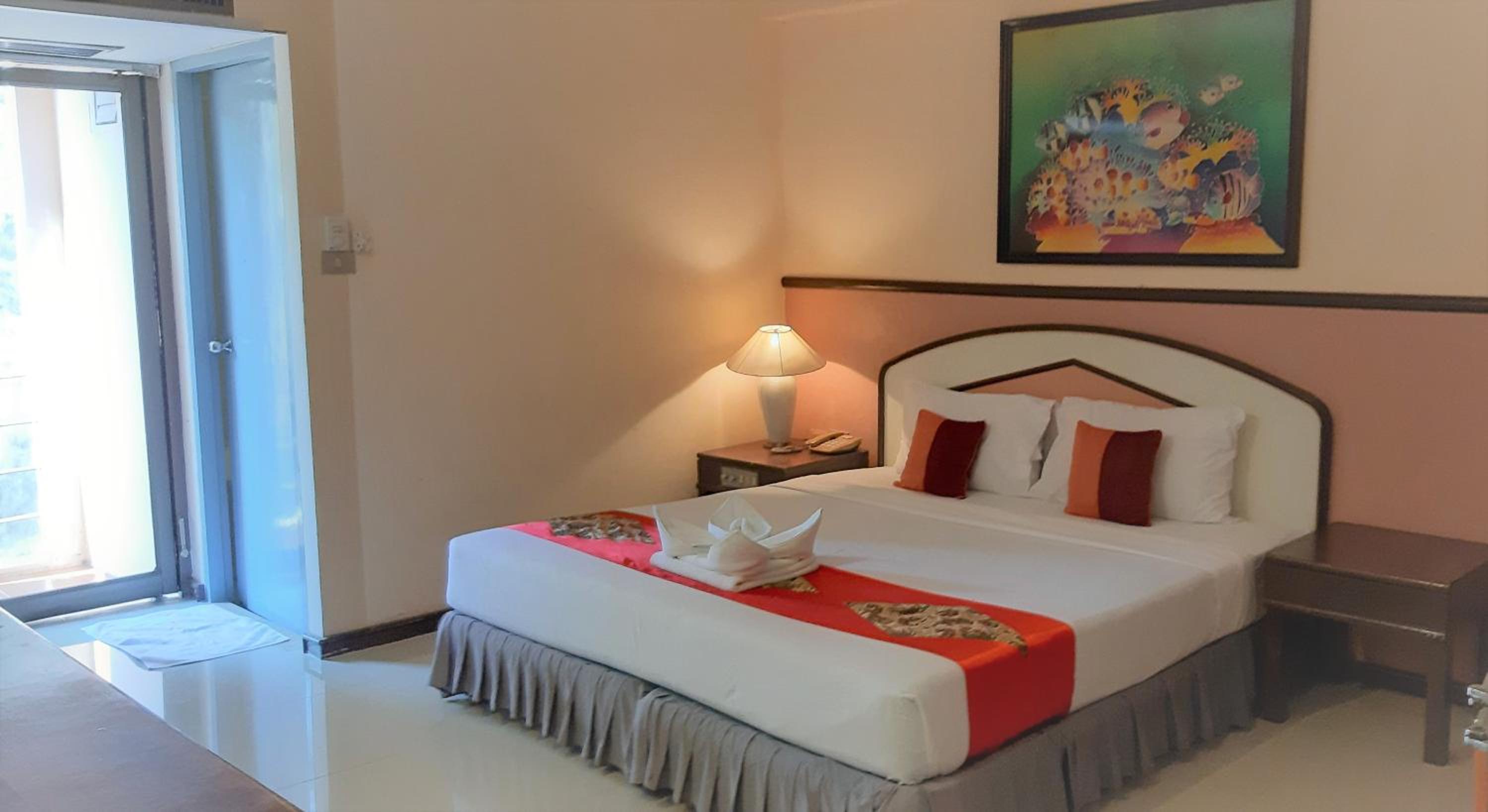 Standard Double or Twin Room photo 1