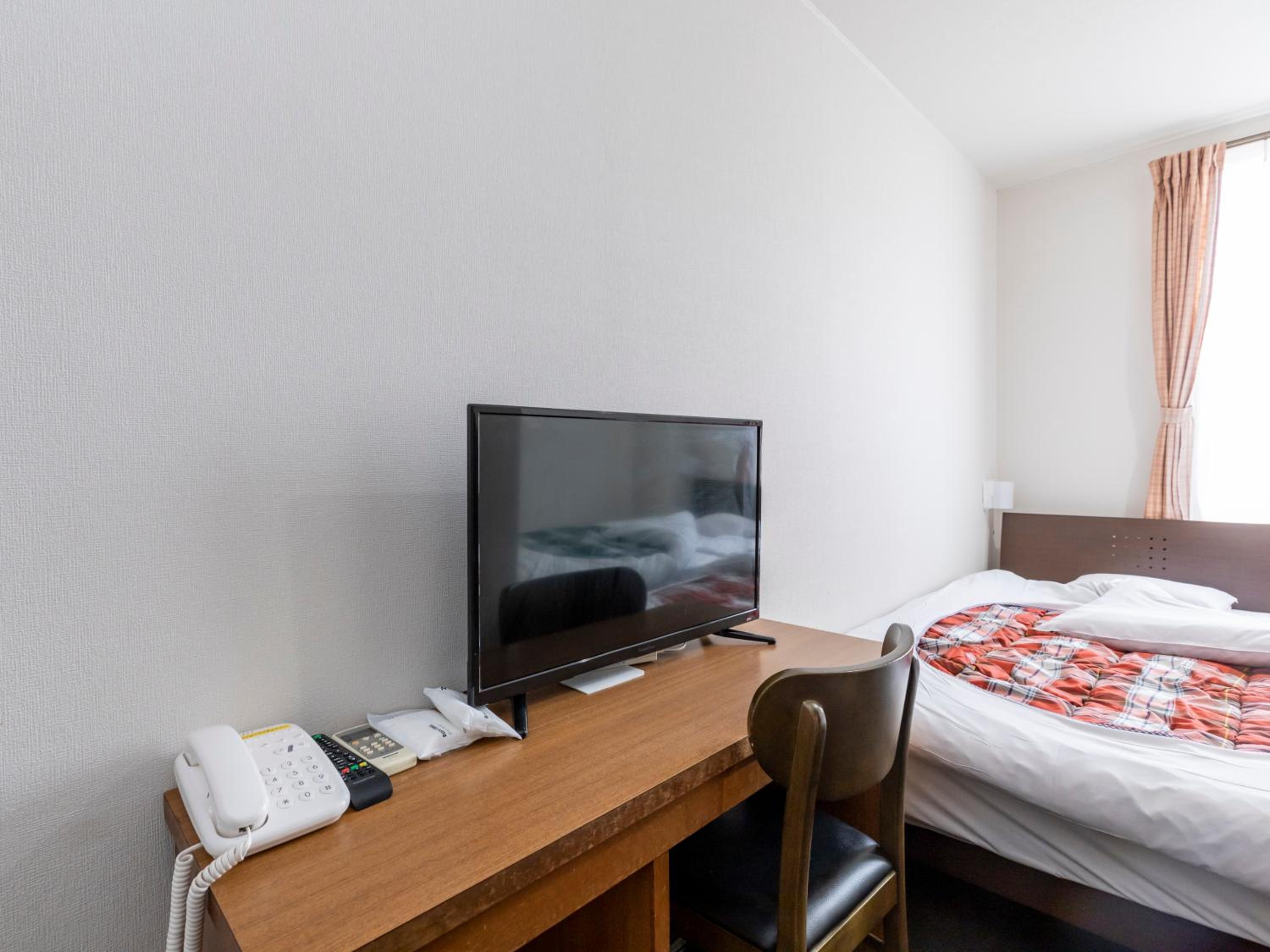Twin Room - Photo 2