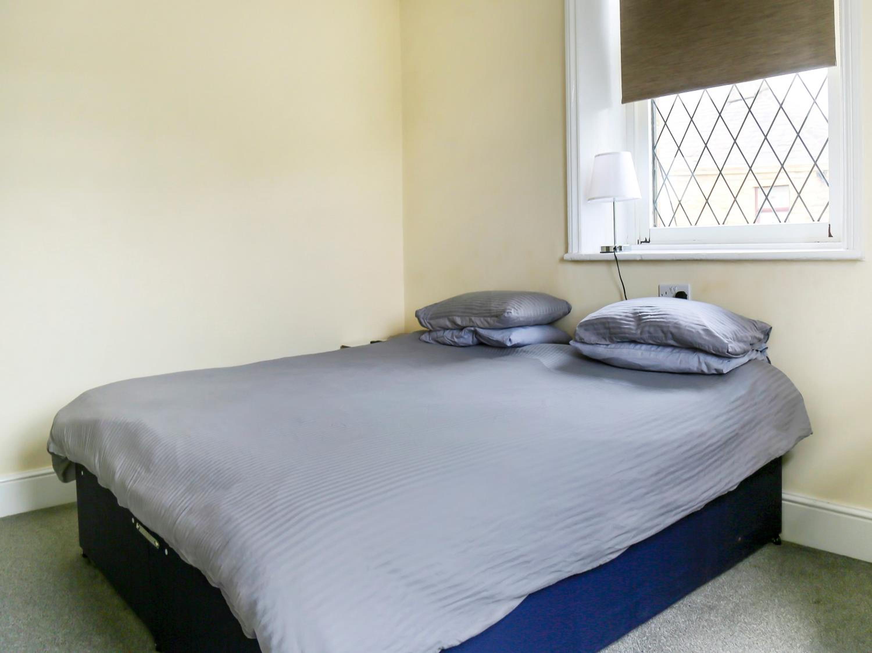Standard Double Room - Photo 8