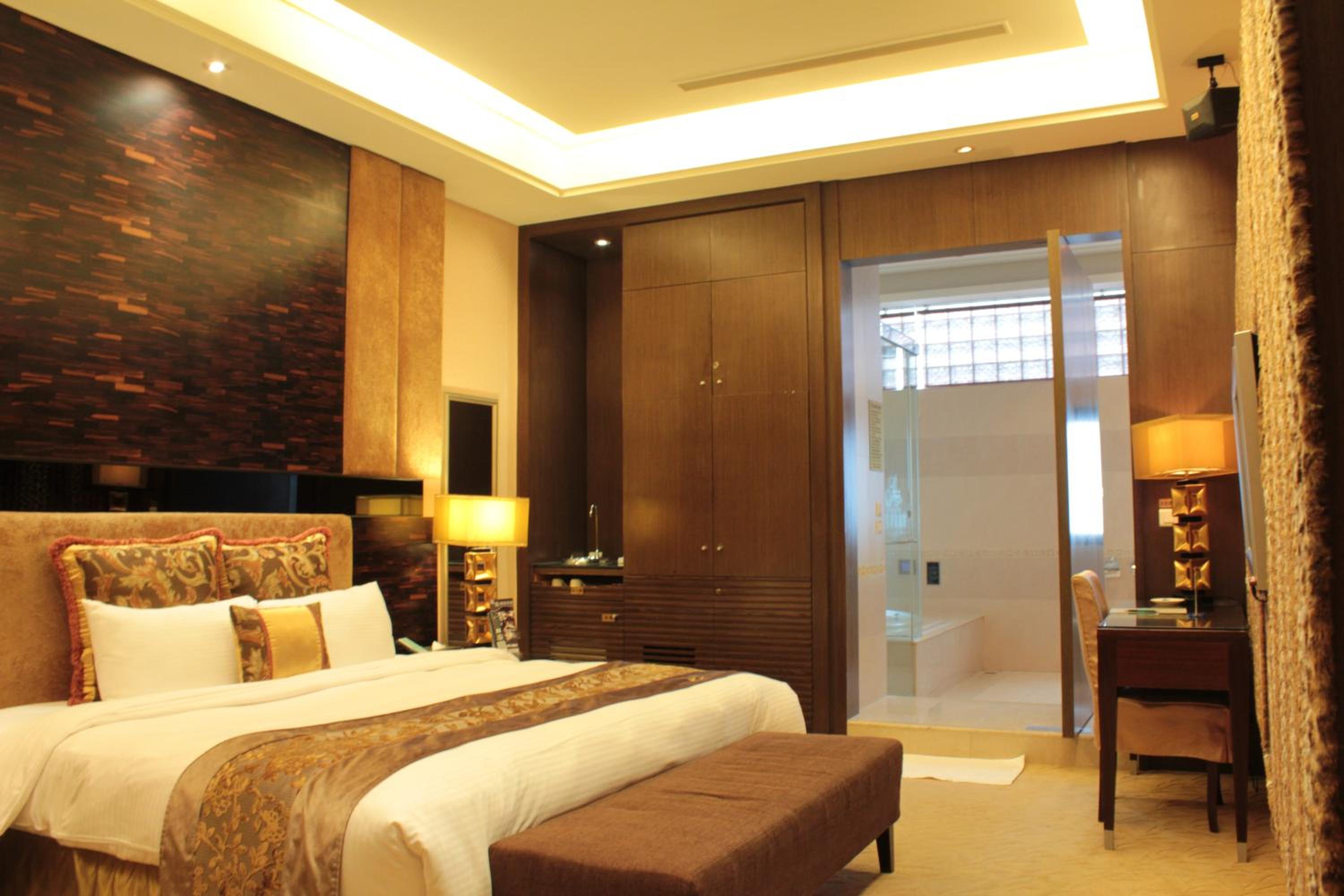Business Suite