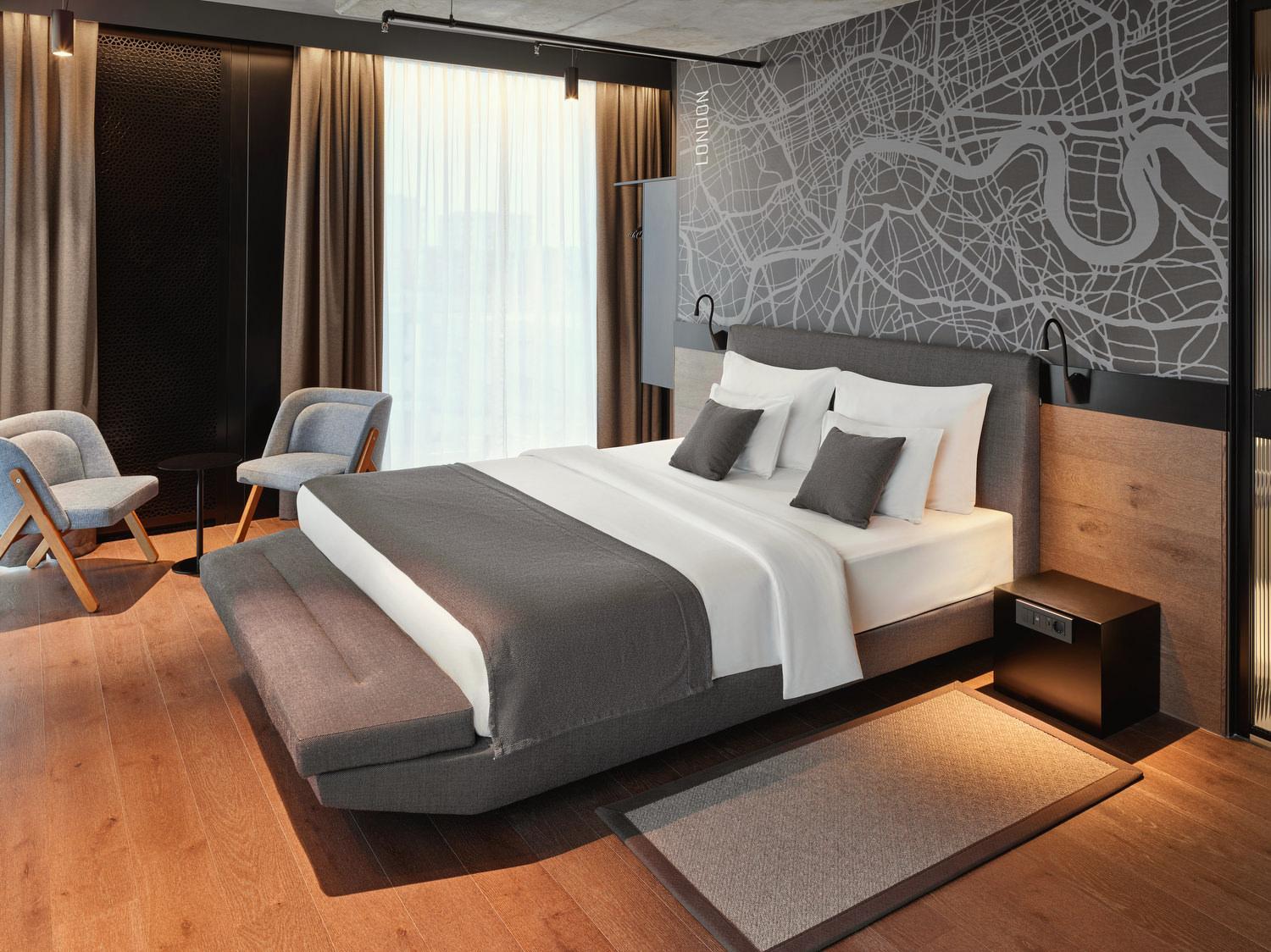 Executive King Room - Photo 4