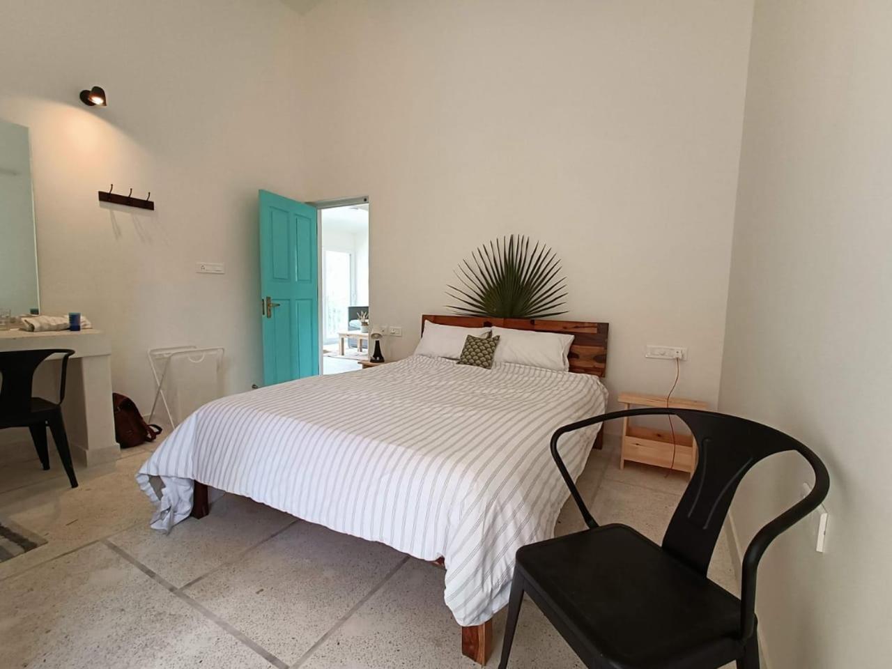 Two-Bedroom Apartment - Photo 4