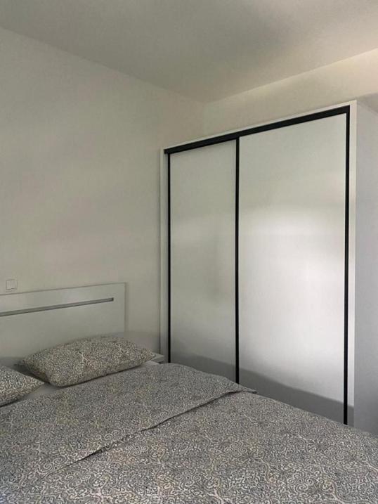 Apartment with Sea View photo 1