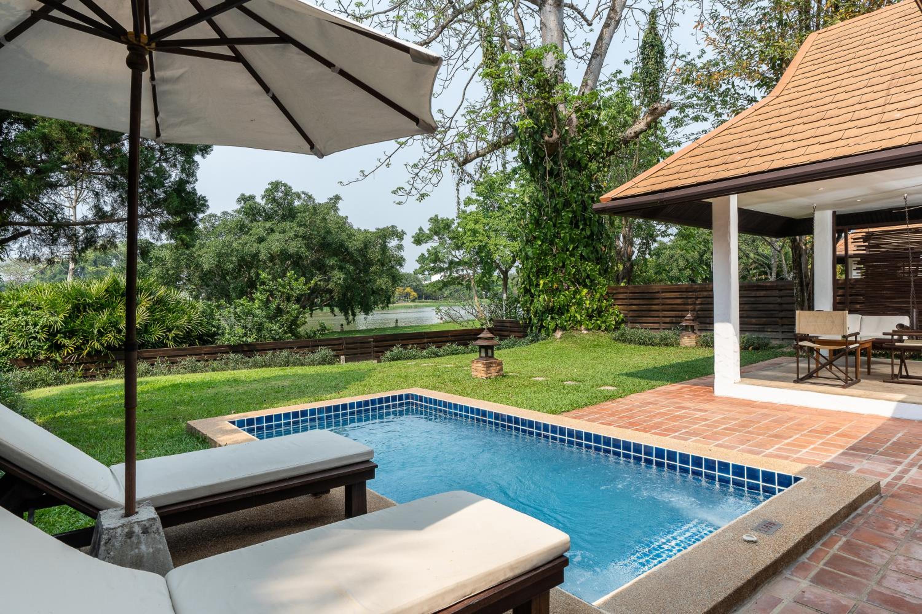 One-Bedroom Pool Villa - Photo 4