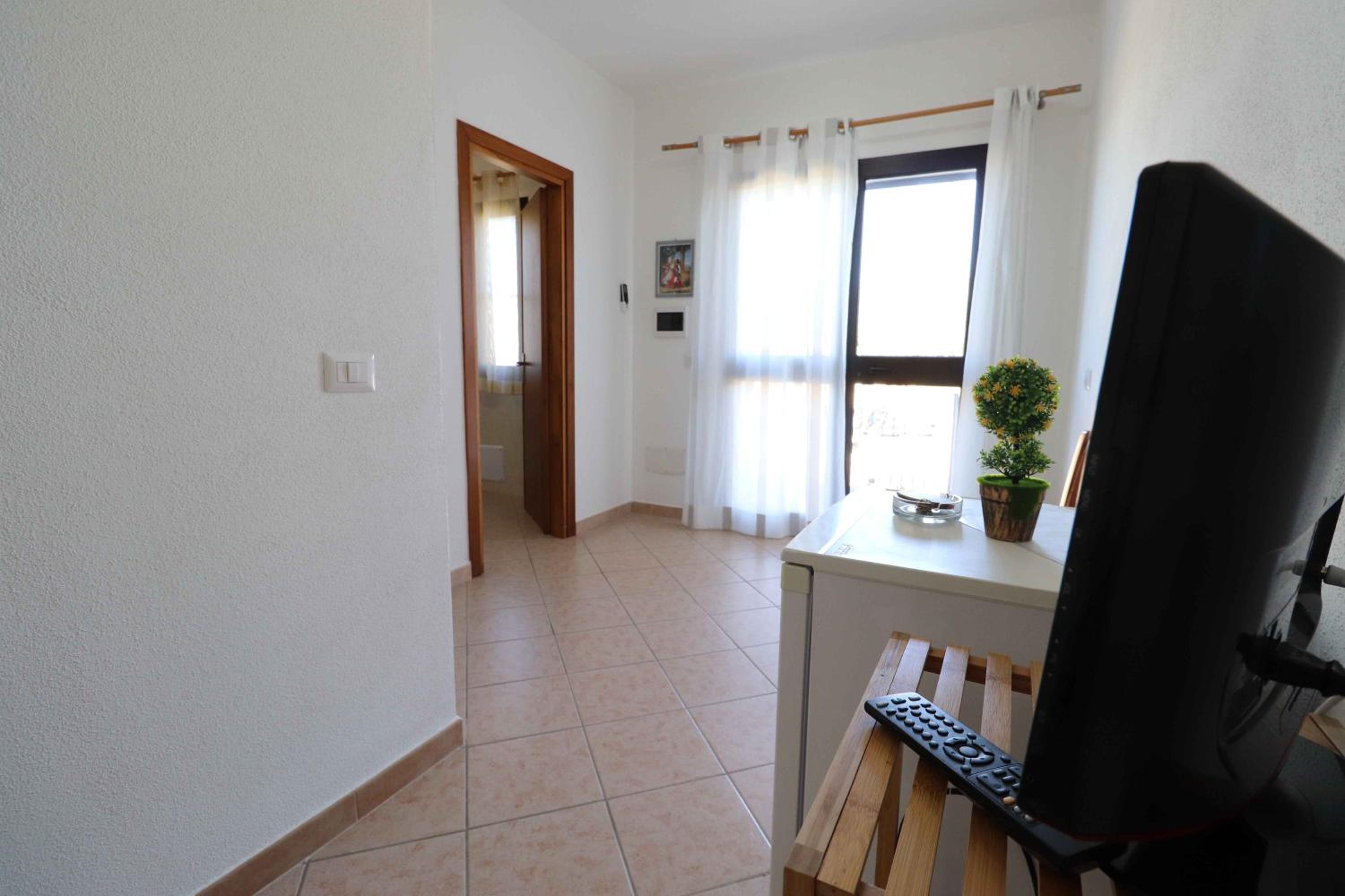Junior Suite with Terrace - Photo 12