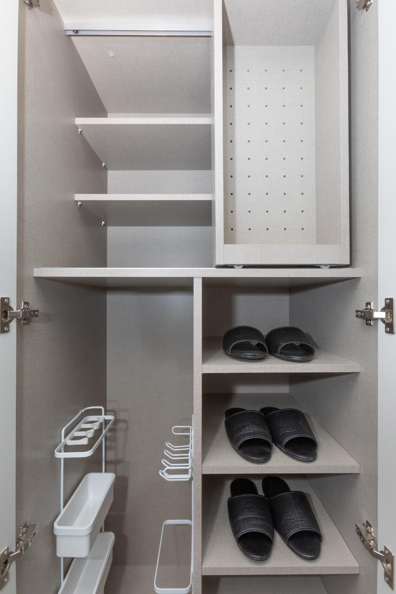 Standard Twin Room - Photo 6