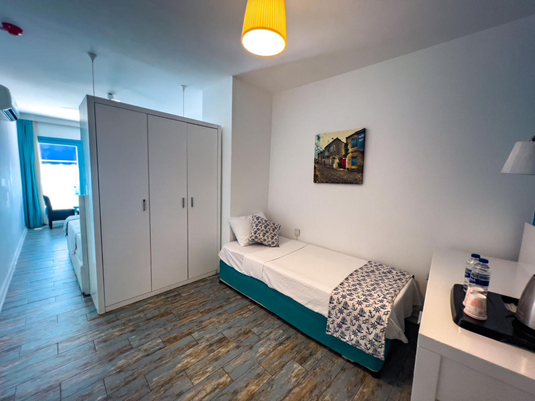 Triple Room with Sea View - Photo 1
