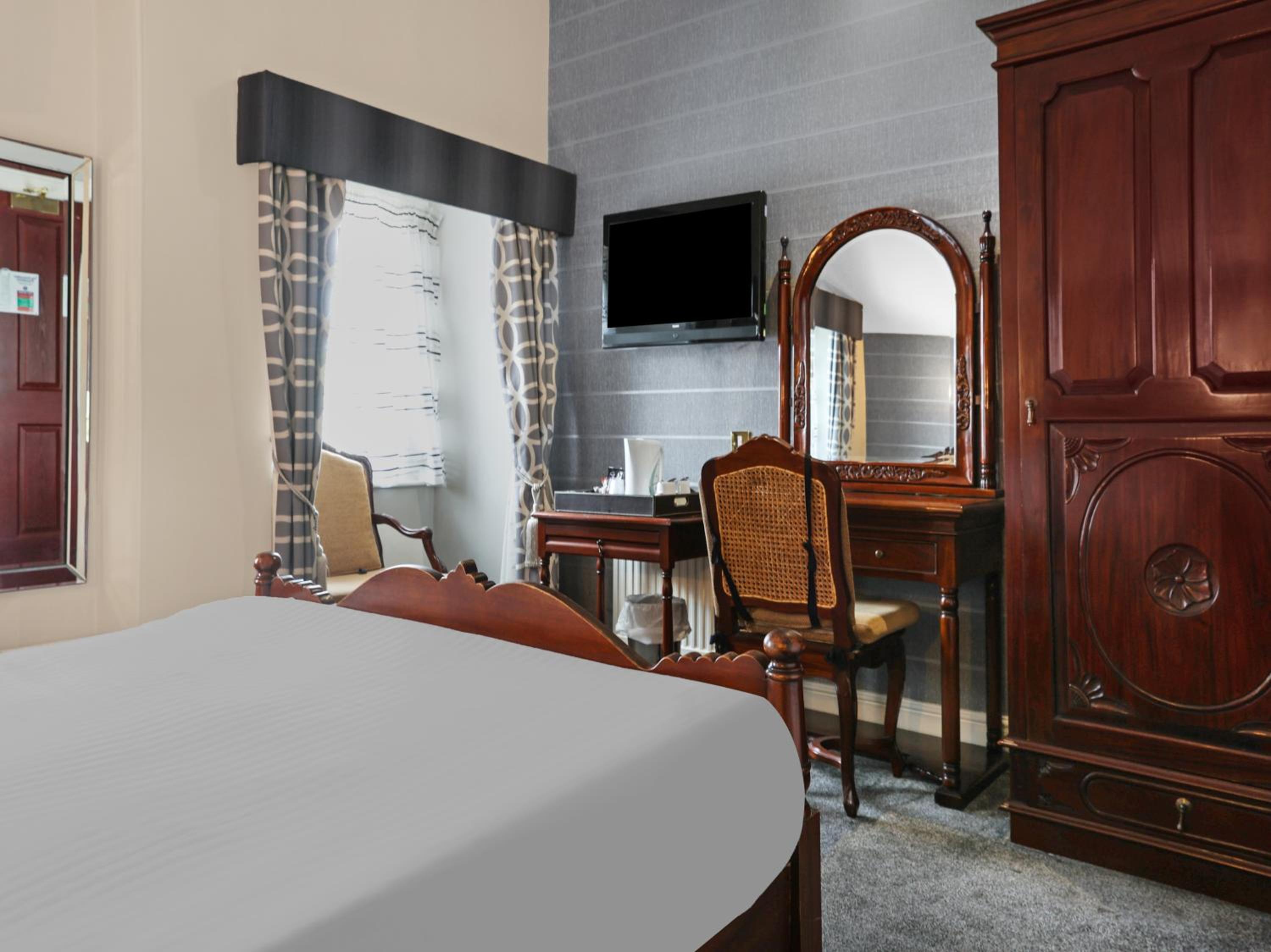 Standard Double Room - Non-Smoking