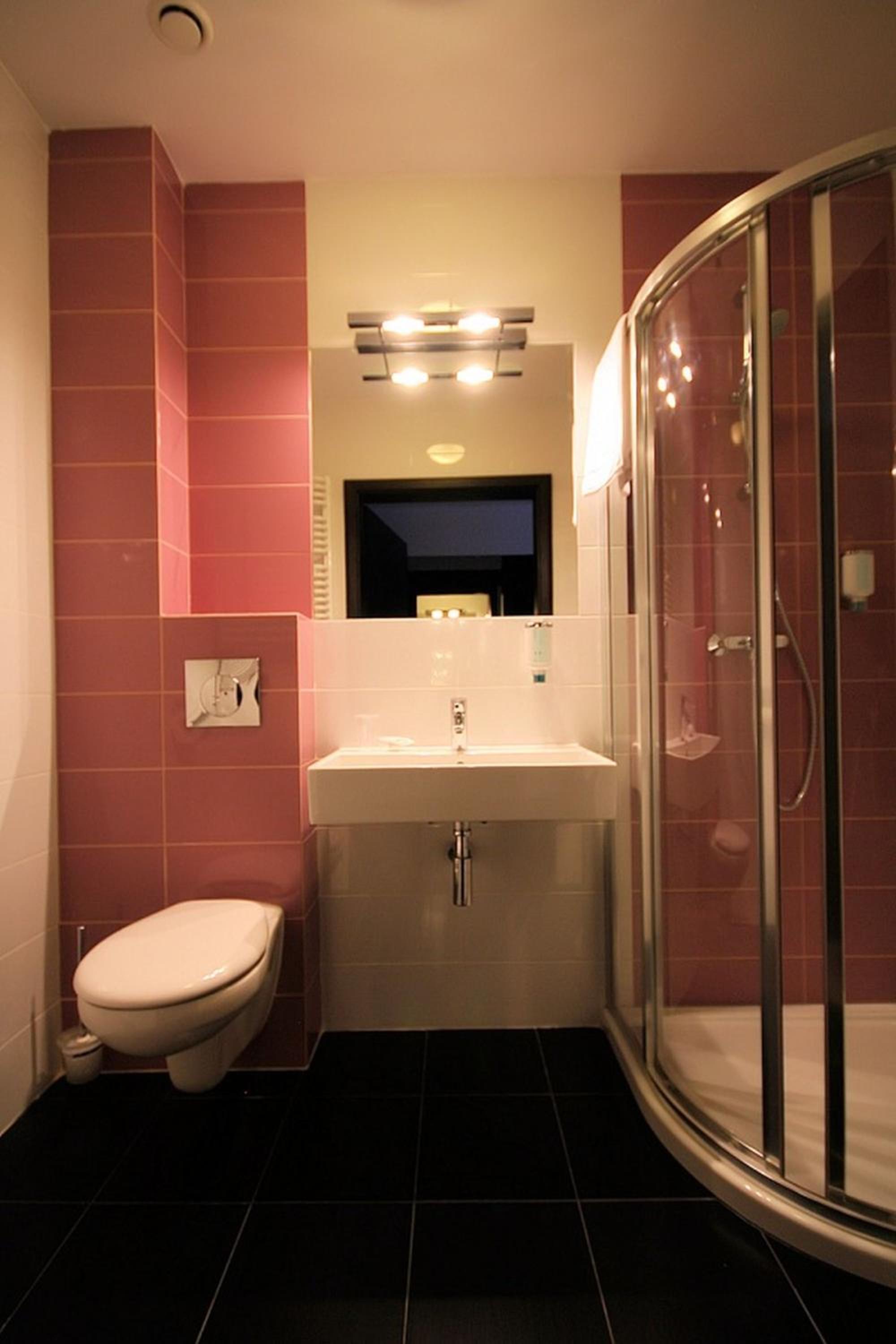 Double or Twin Room - Photo 9