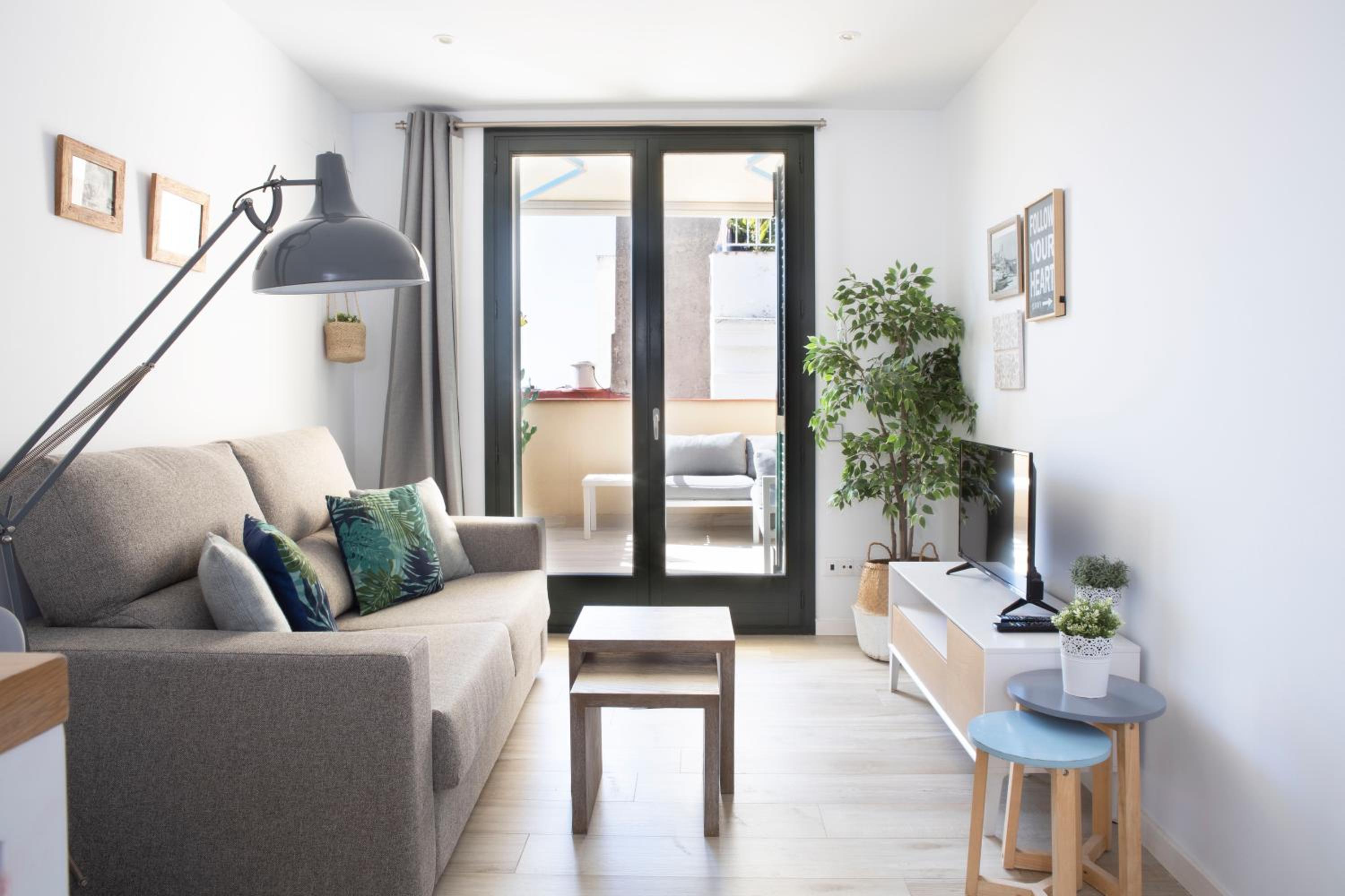 Apartamento con Terraza