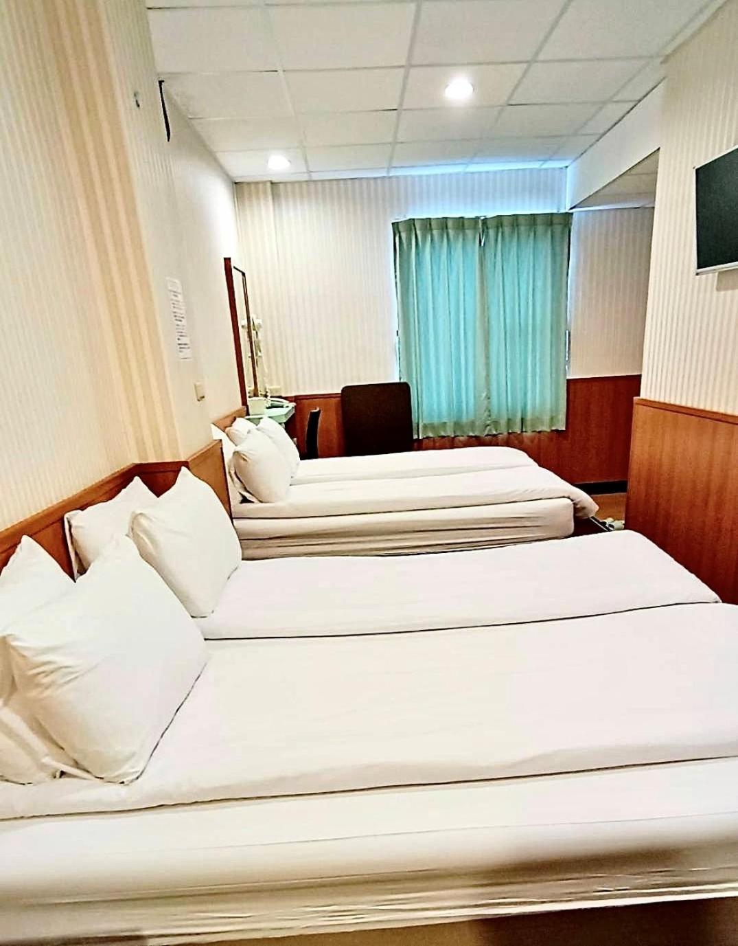 Quadruple Room with Bathroom