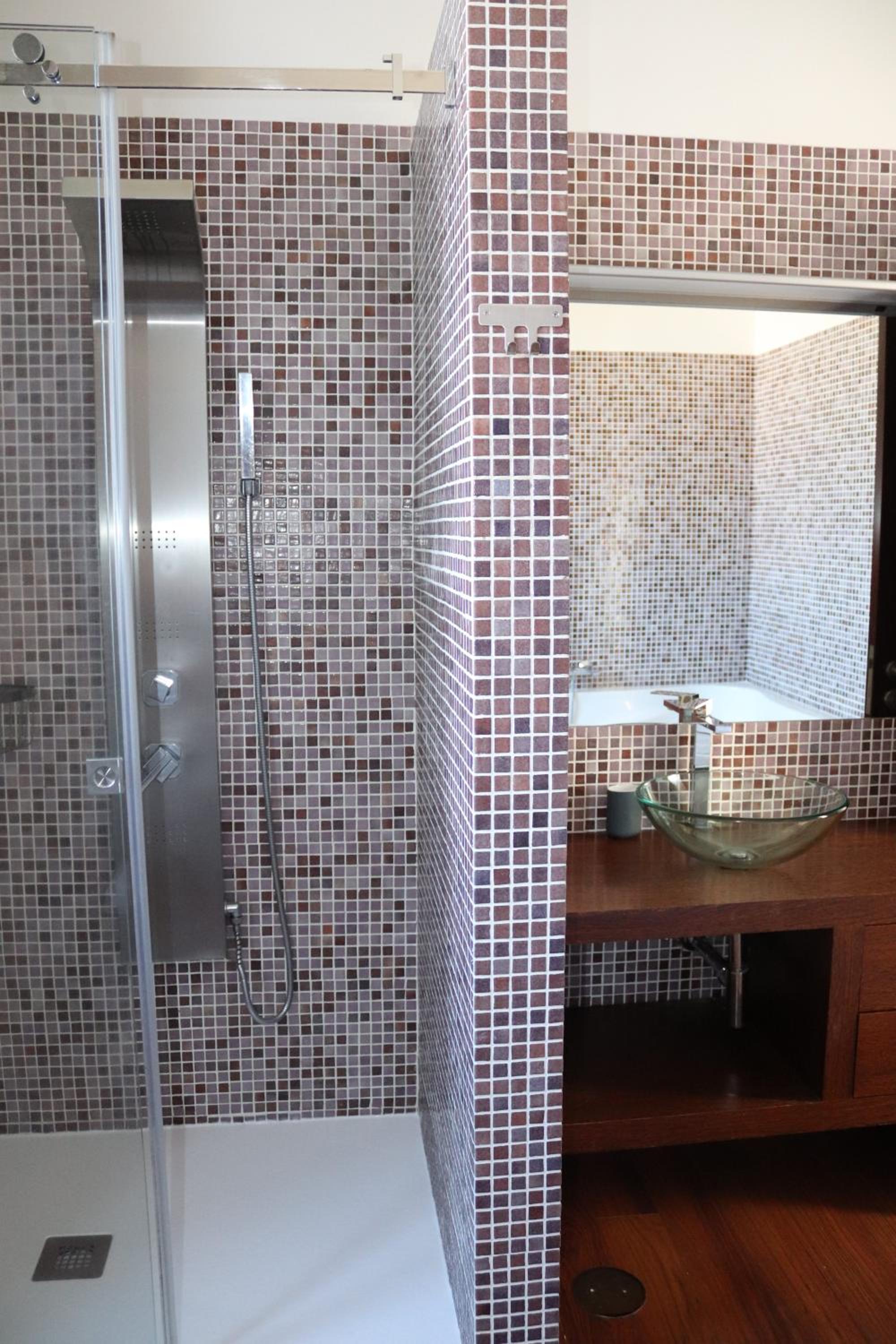 Queen Room with Spa Bath - Photo 4
