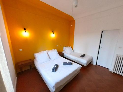 Double Room with Private Bathroom - Photo 7