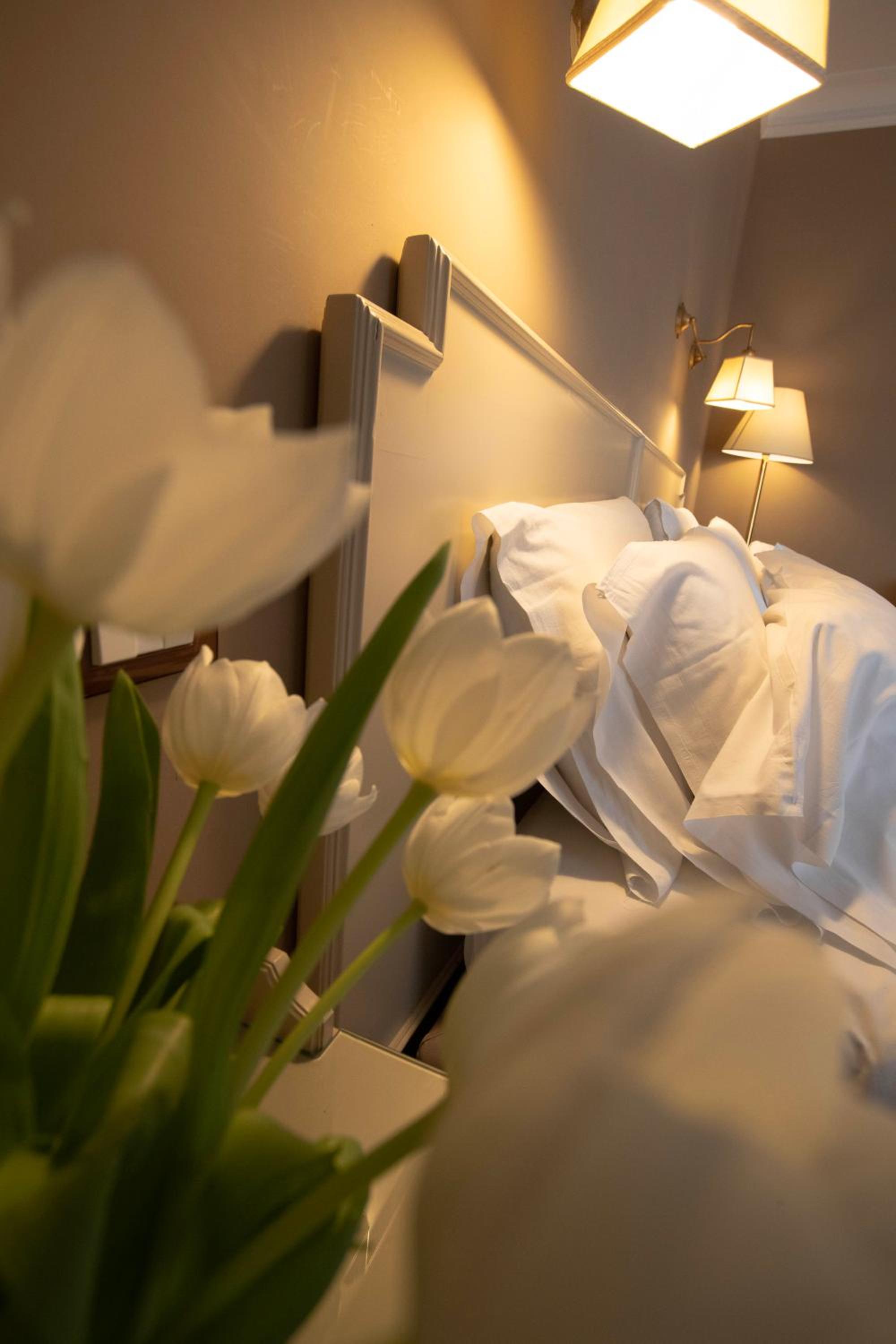 Superior Double Room with Spa Access - Photo 6