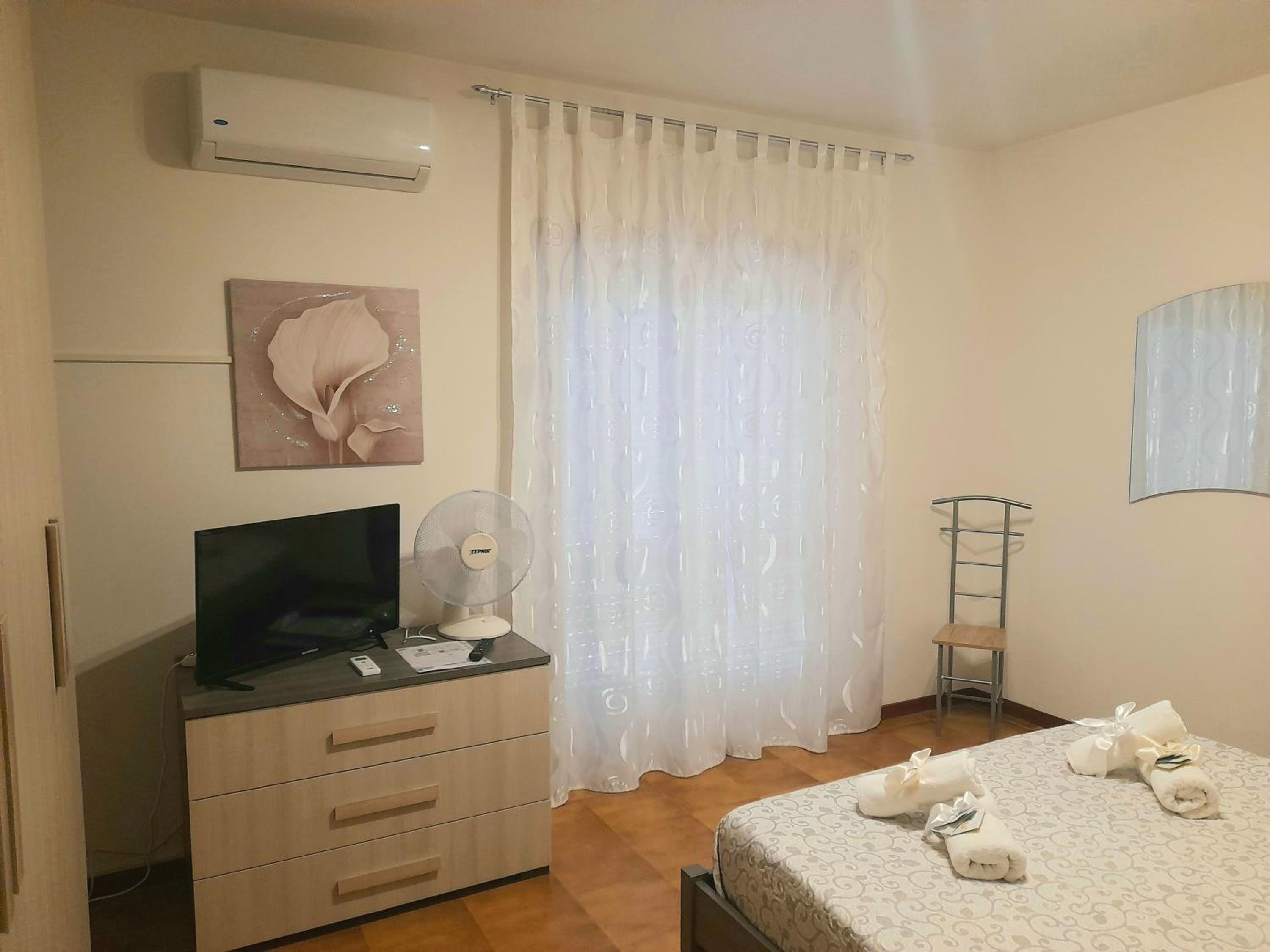 Two-Bedroom Apartment photo 2