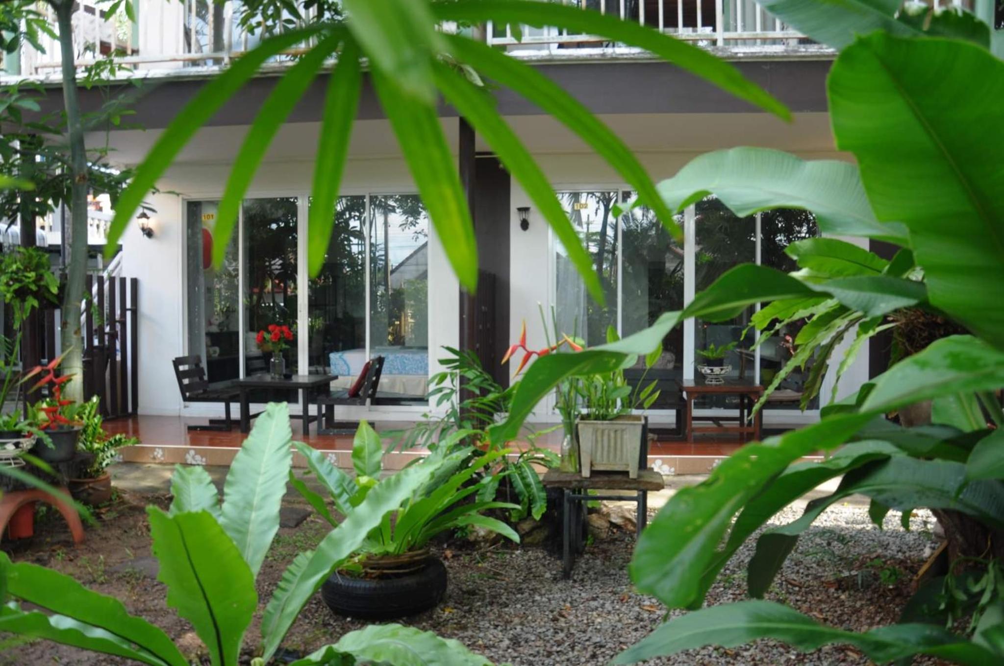 Studio with Garden View - Photo 43